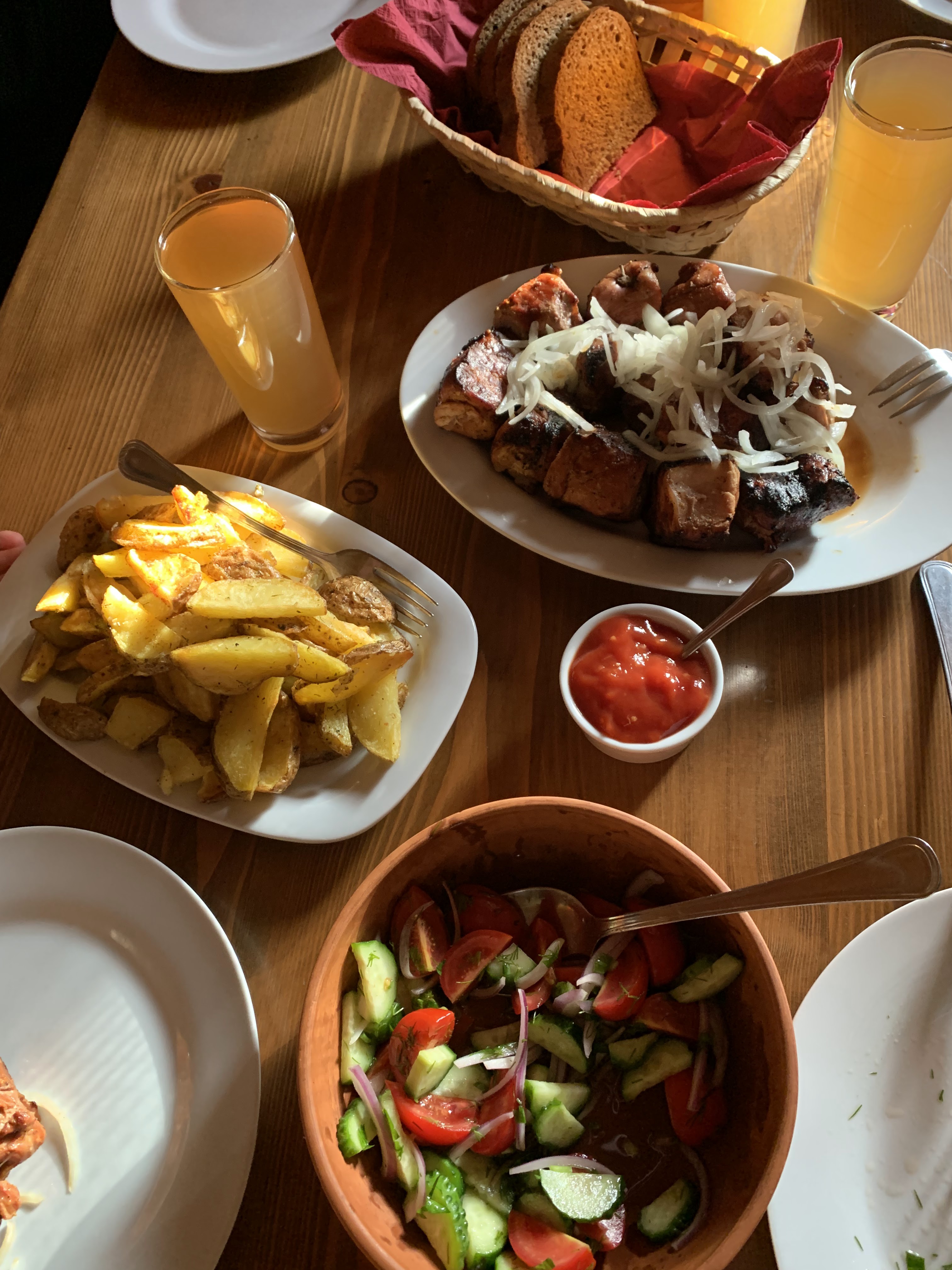 Ресторан Батьківська Оселя image 16