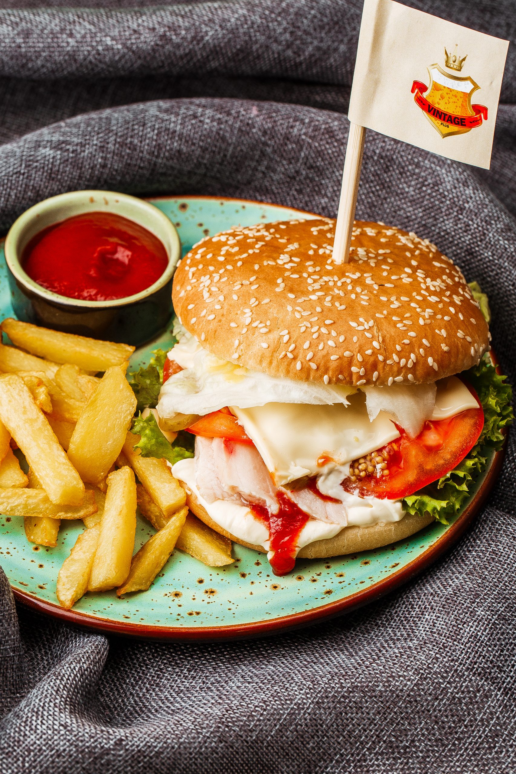 Vintage Plus image 16