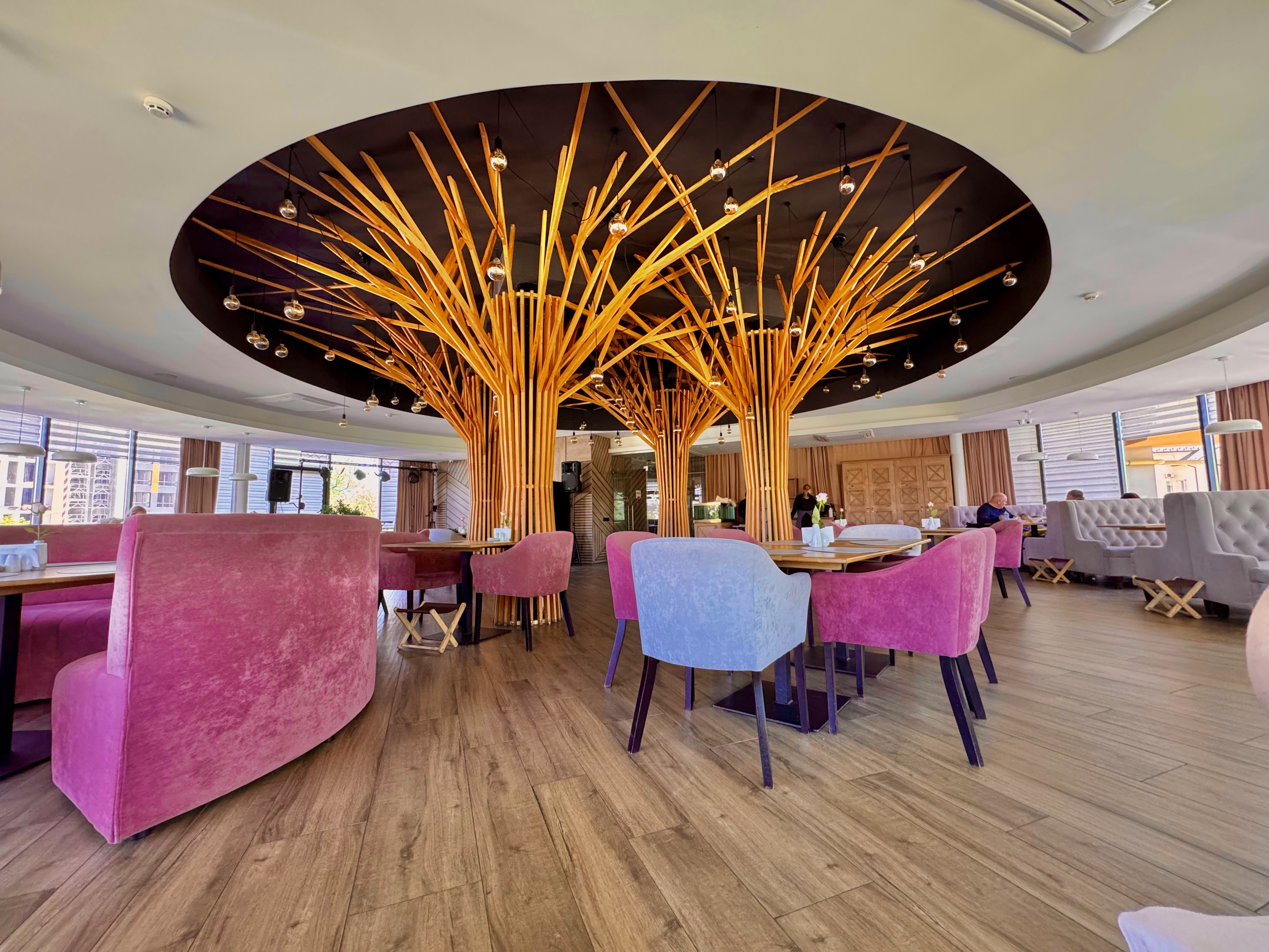 Ресторація Veranda image 14