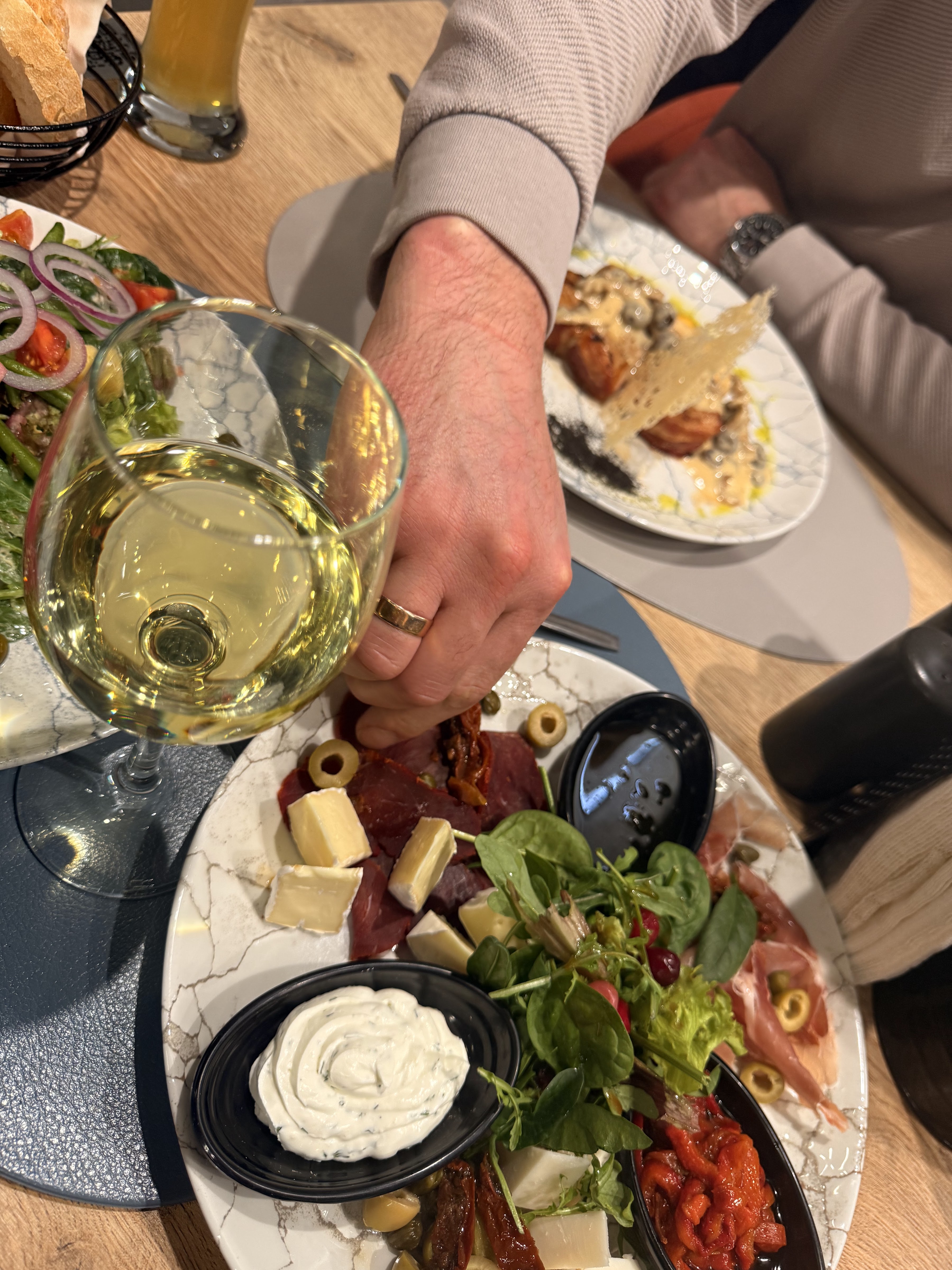 Vibe Гастробар, Трускавець image 13