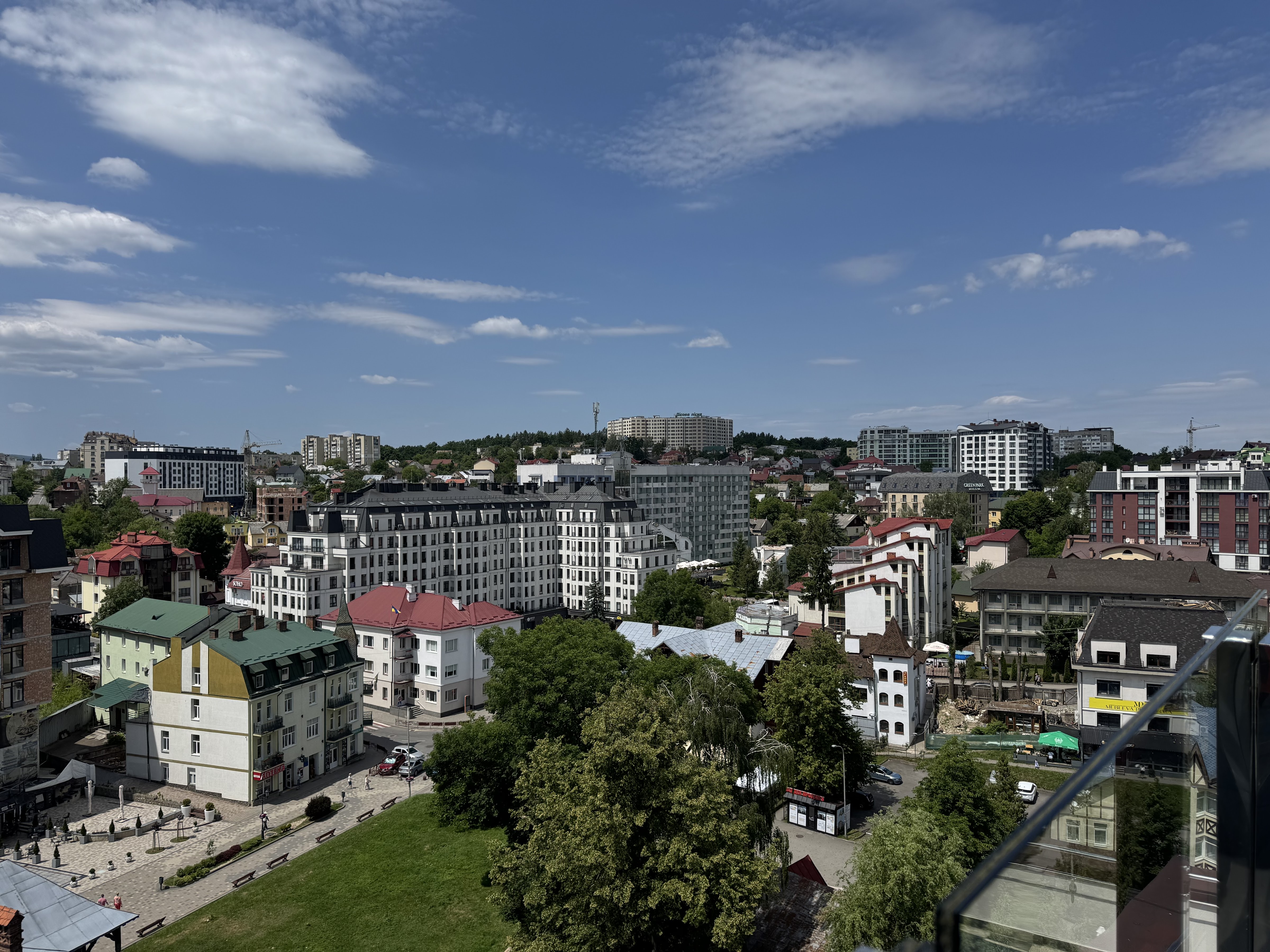 Bellini’s Piano Bar & Grill image 16