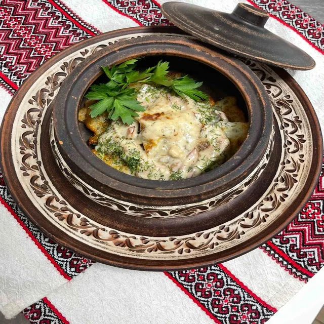 Ukrayinsʹka Lehenda image 14