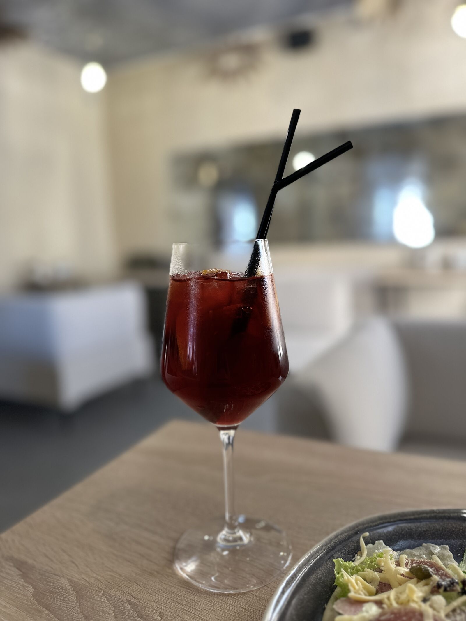 Rest. "KoMa" bar image 10