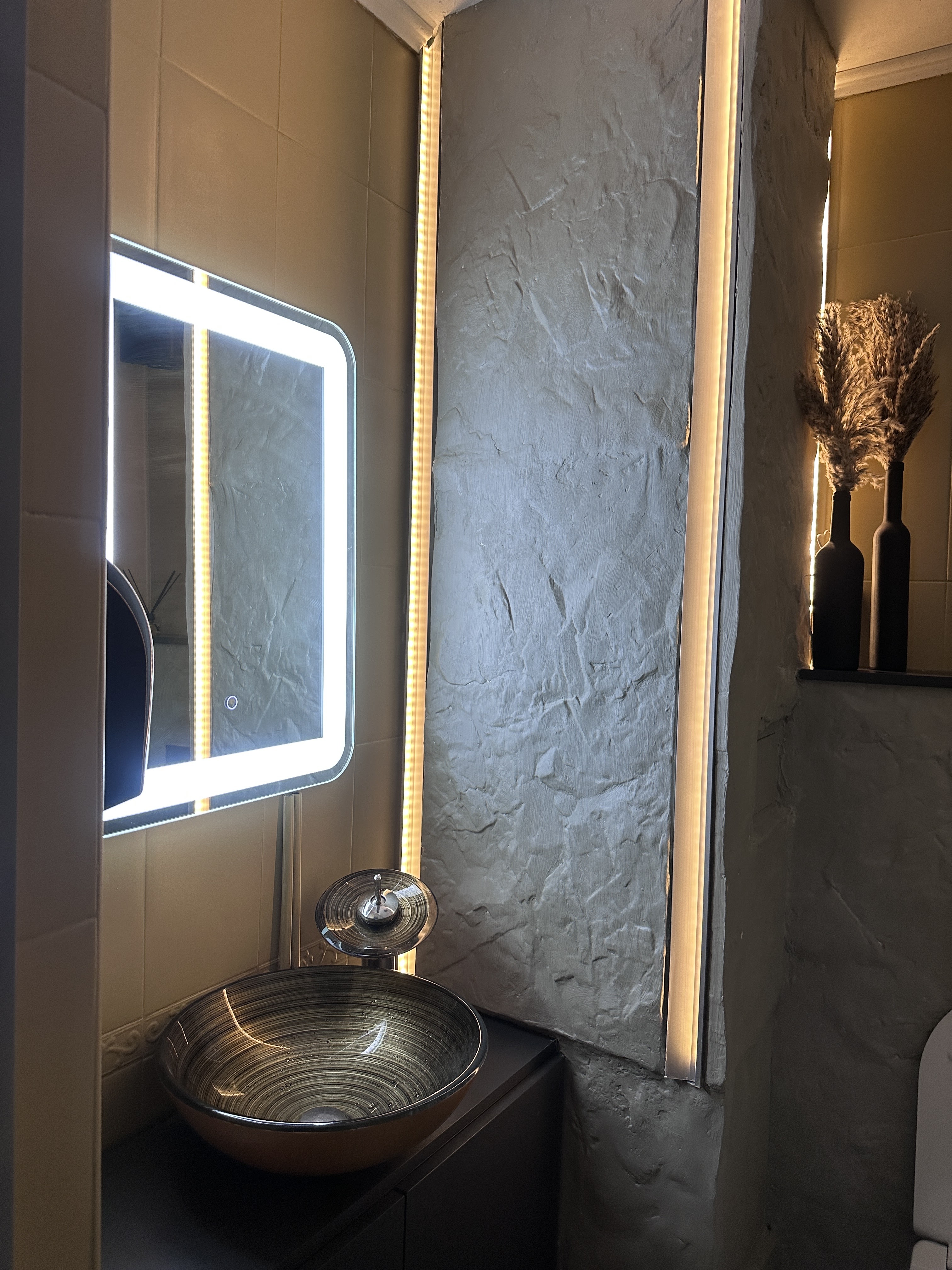 Rest. "KoMa" bar image 14