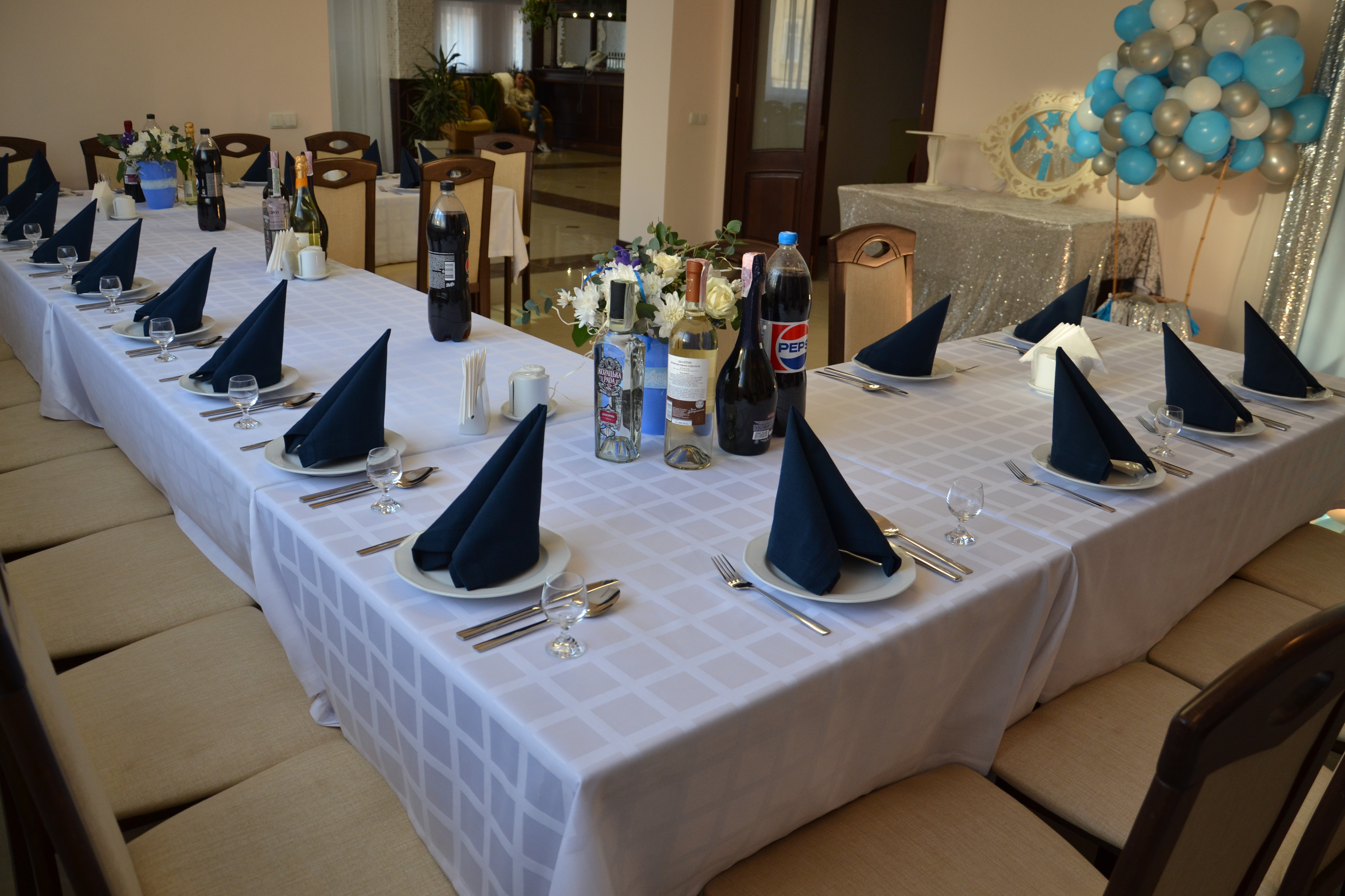 Familia-banquet hall image 16