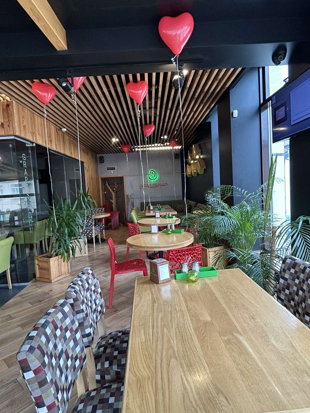 Green Garden image 11