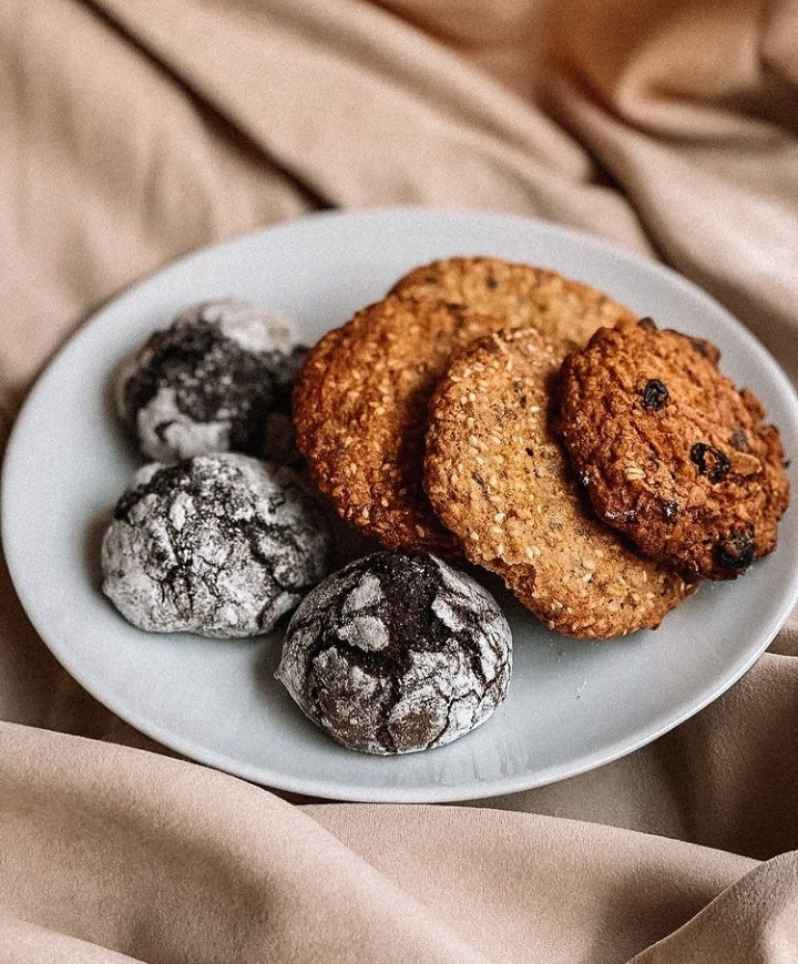 Simeyna Kondytersʹka - Pekarnya "Tortenyatko" image 14