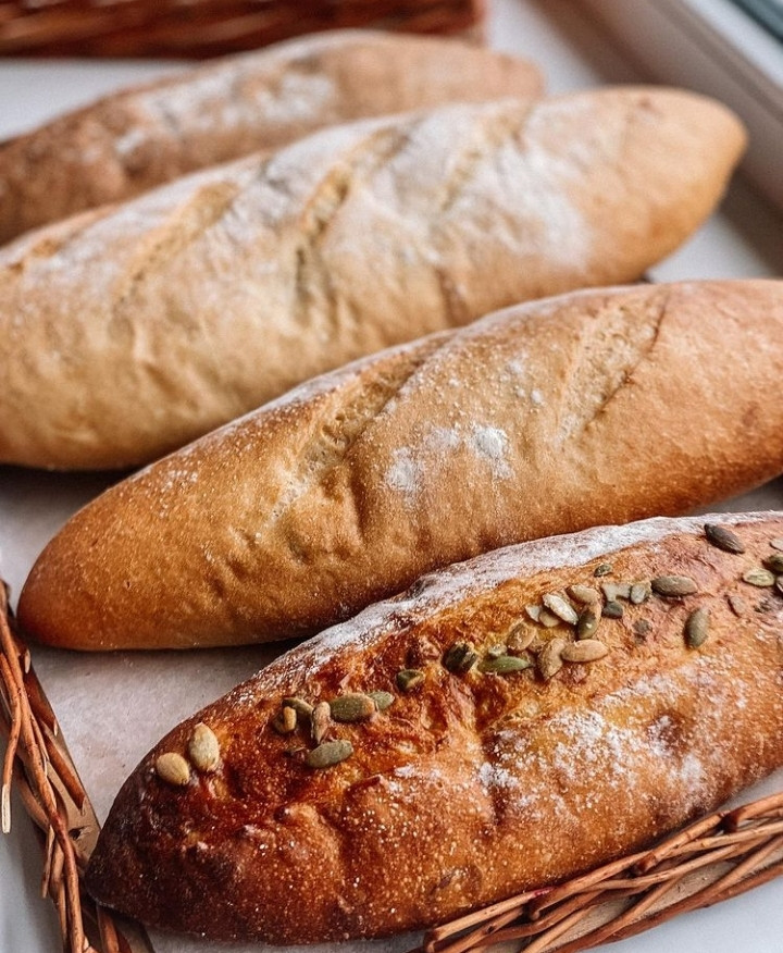 Simeyna Kondytersʹka - Pekarnya "Tortenyatko" image 16