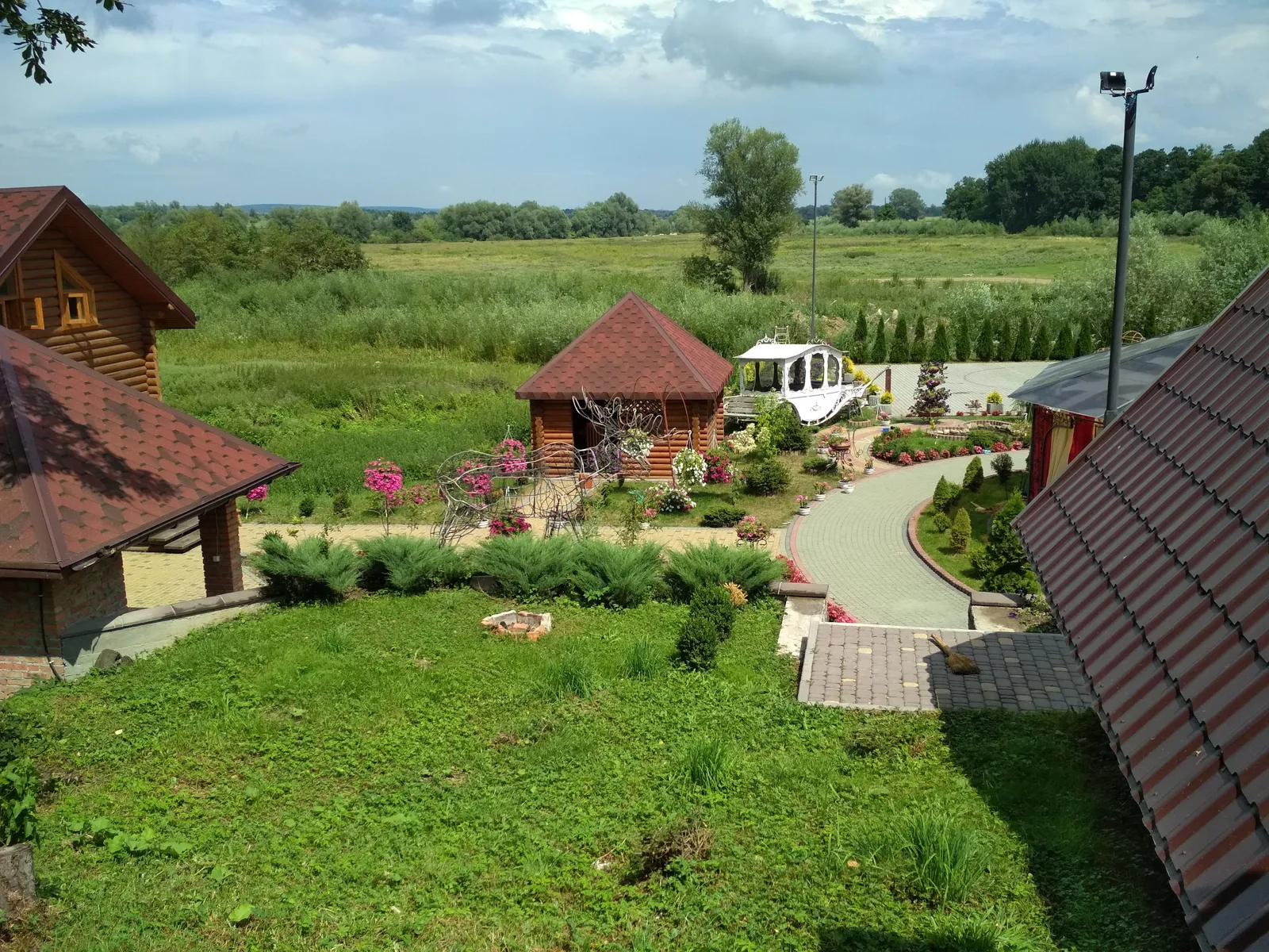 Restoran Viktoriya image 12
