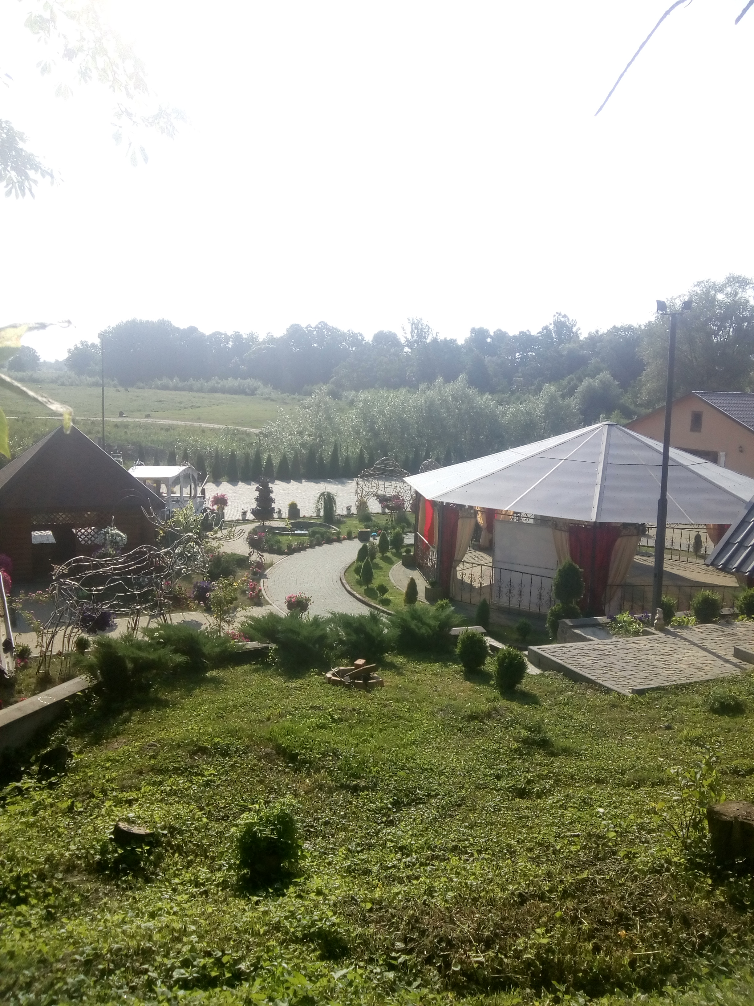 Restoran Viktoriya image 20