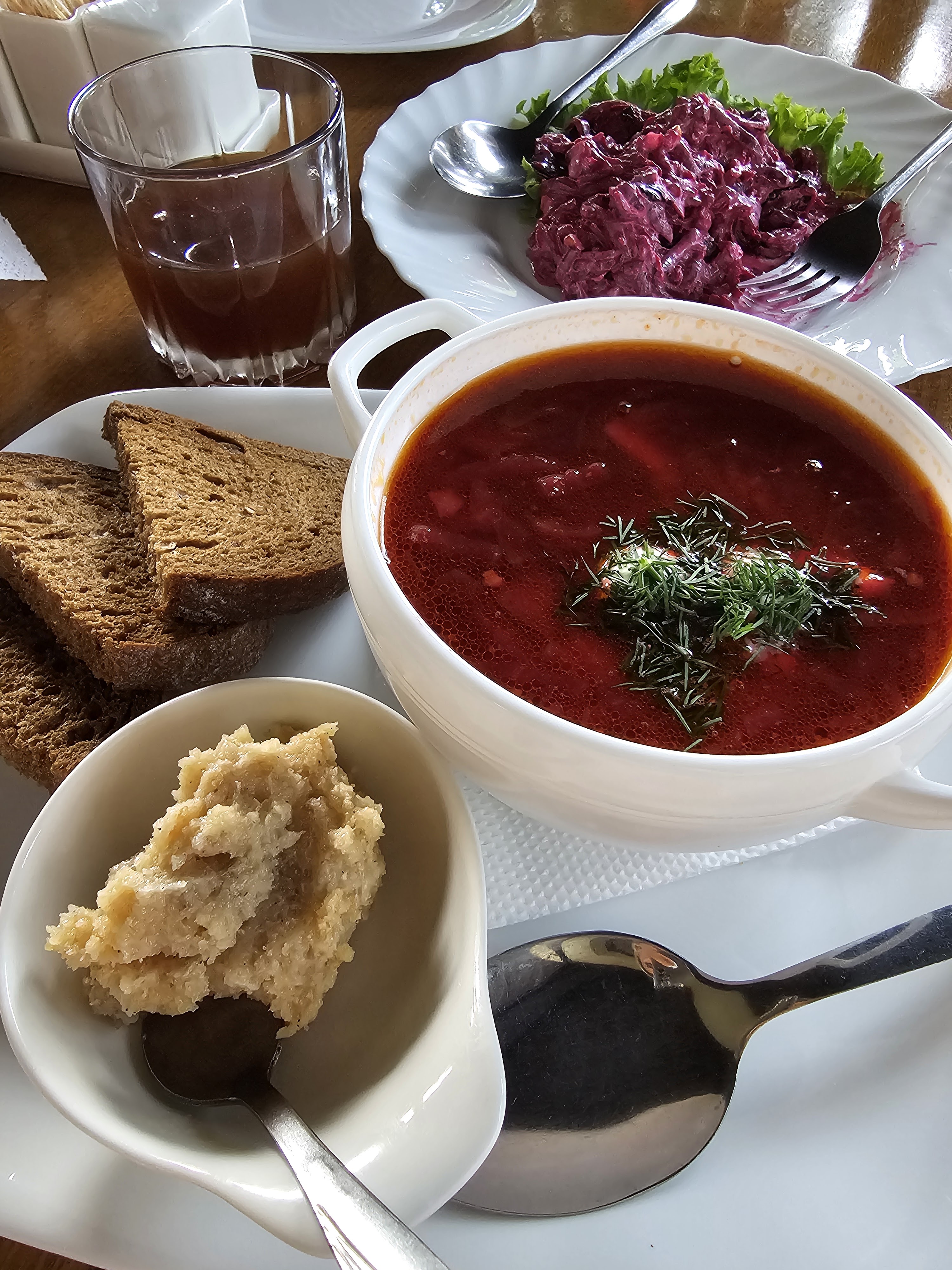 Restaurant and motel complex "Mermaid Dniester" image 12