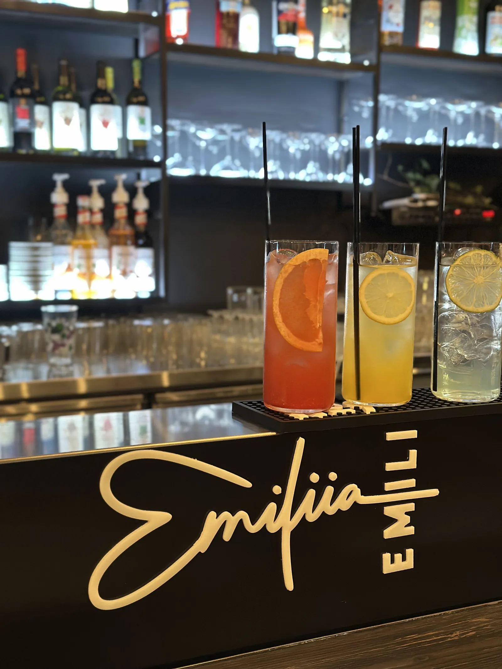 Emiliia image 3