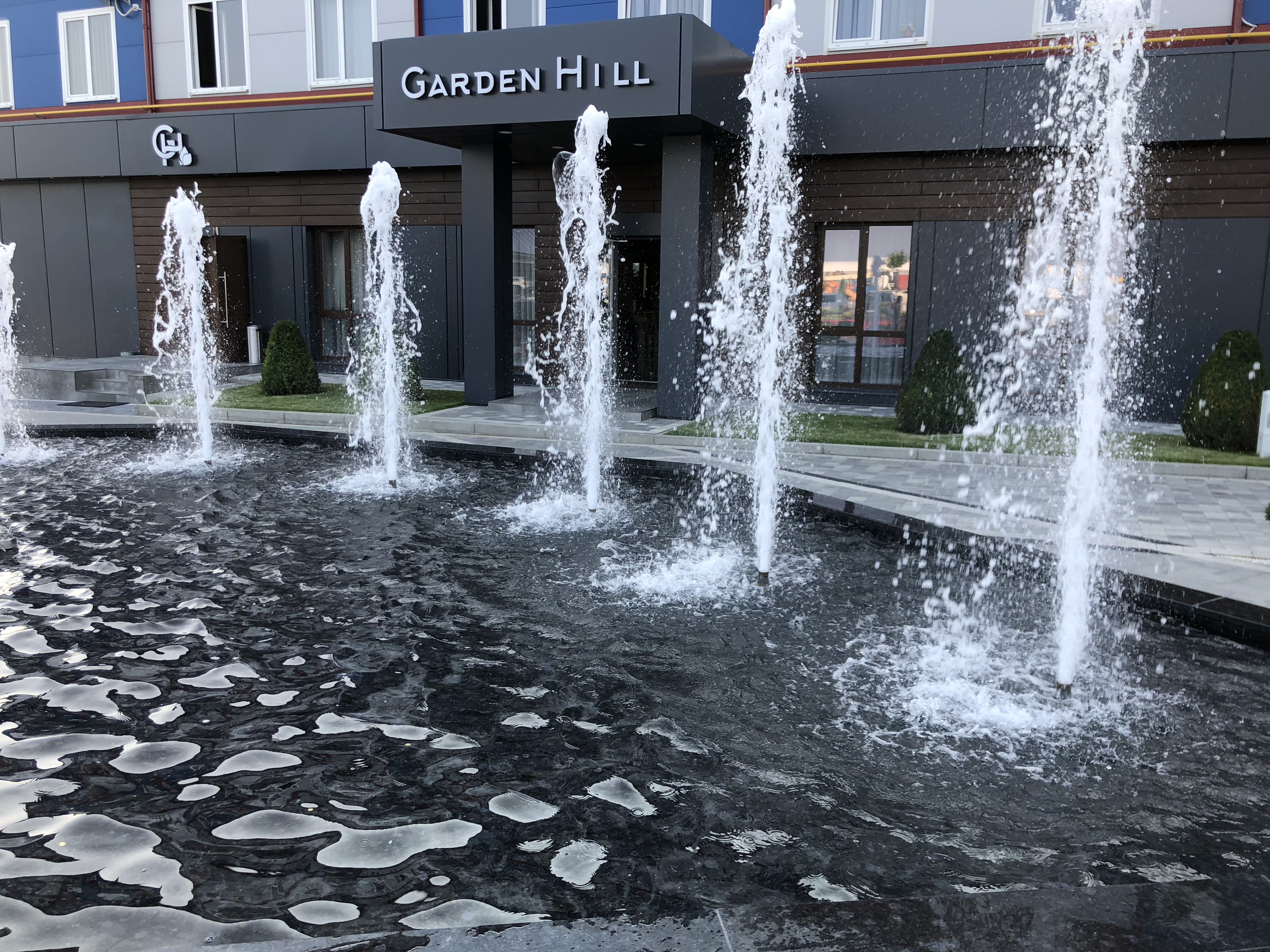 ресторан "Garden Hill" image 13