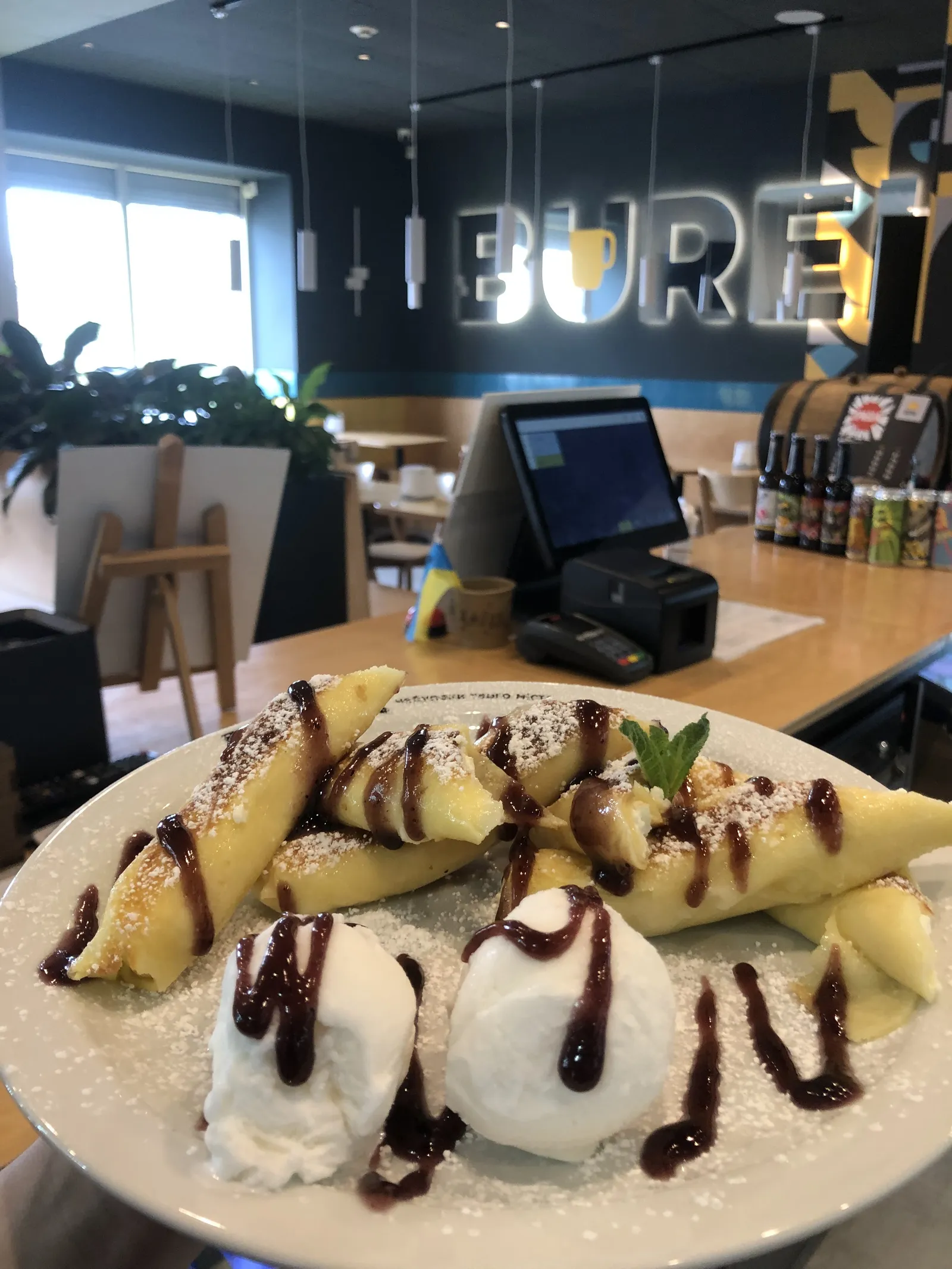 BUREK / БУРЕК - чебуреки та пиво в Яворові image 16