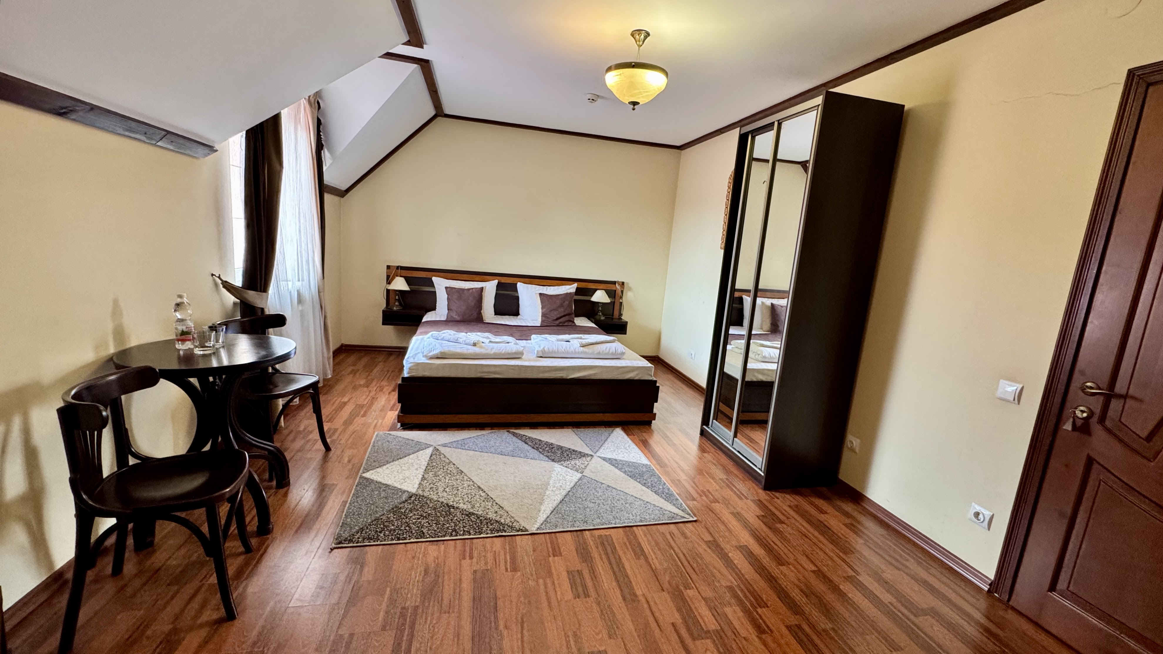 Staryy Yaniv image 14