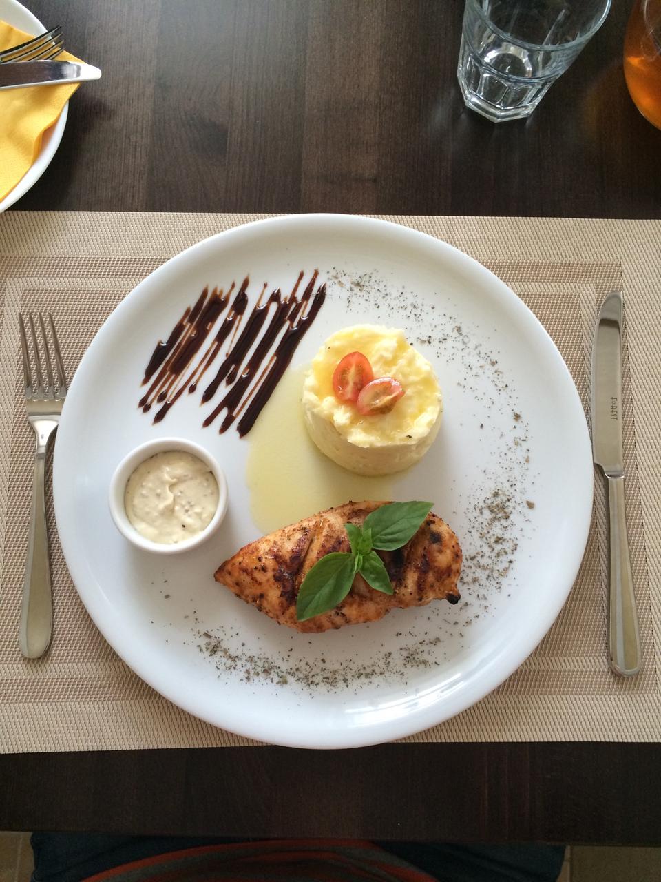 Cafe-Restaurant in Venice image 12