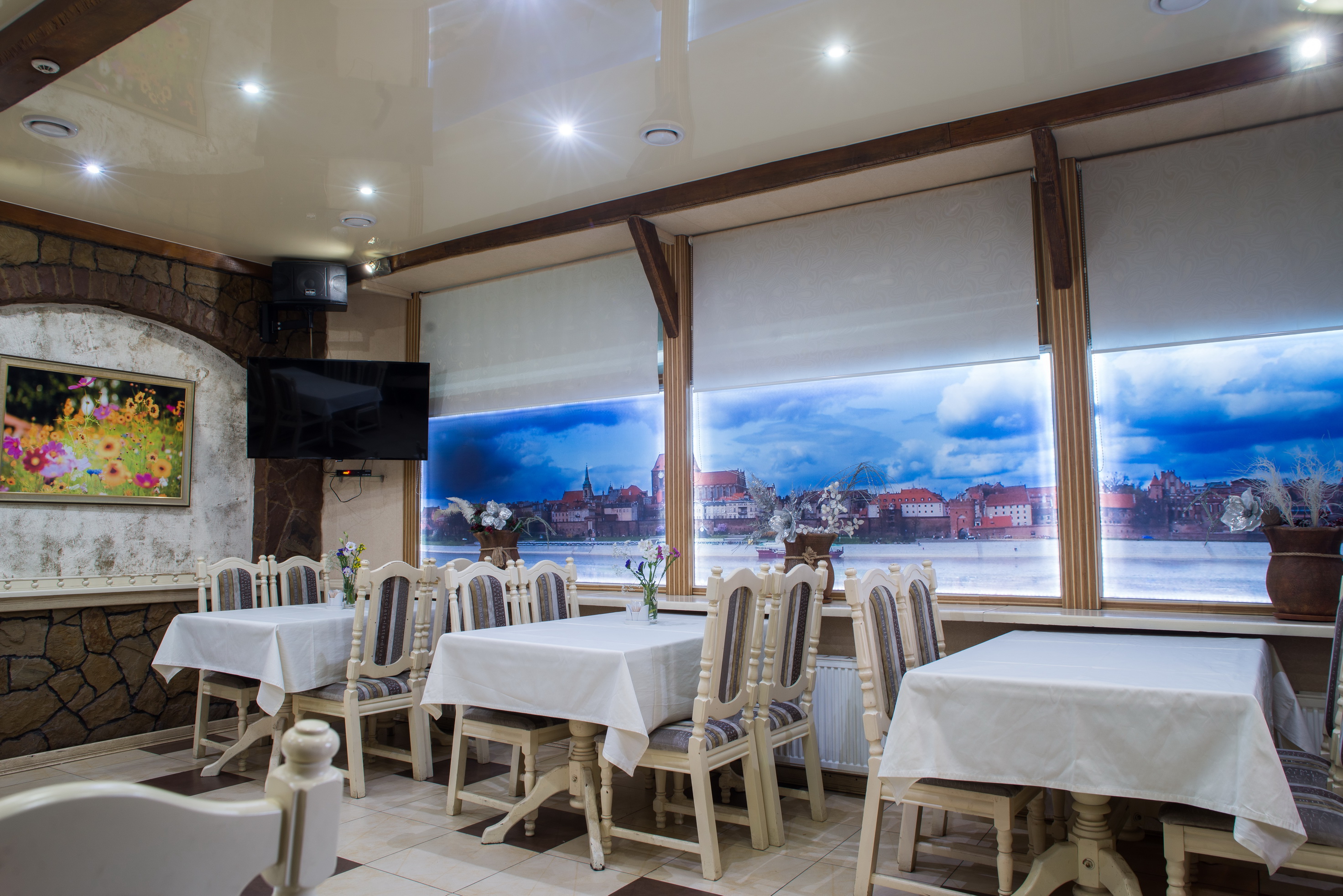 Knyazhyy Dvir image 11