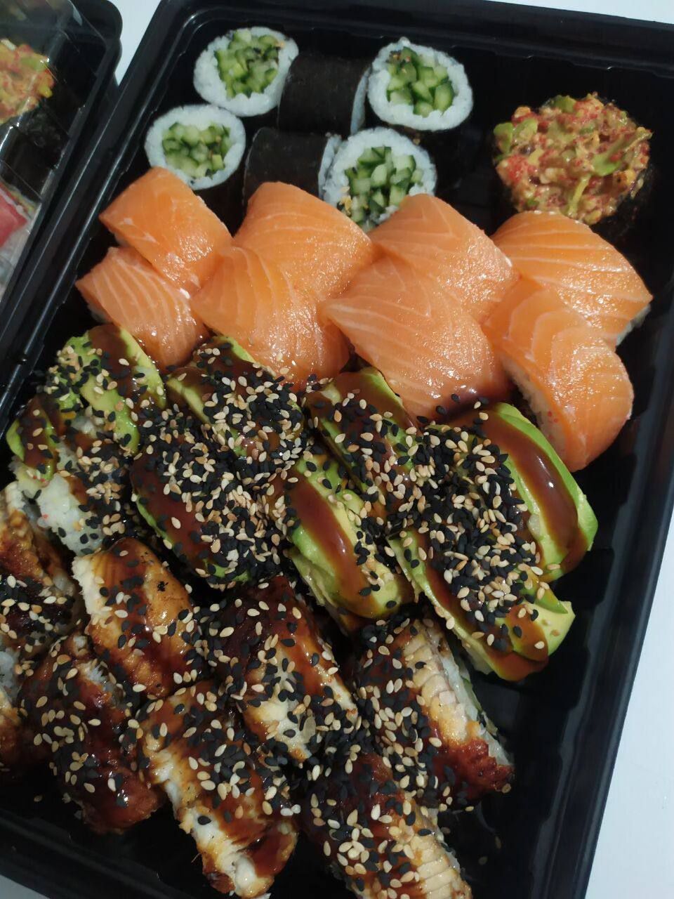 Elbum Pizza-Sushi image 16