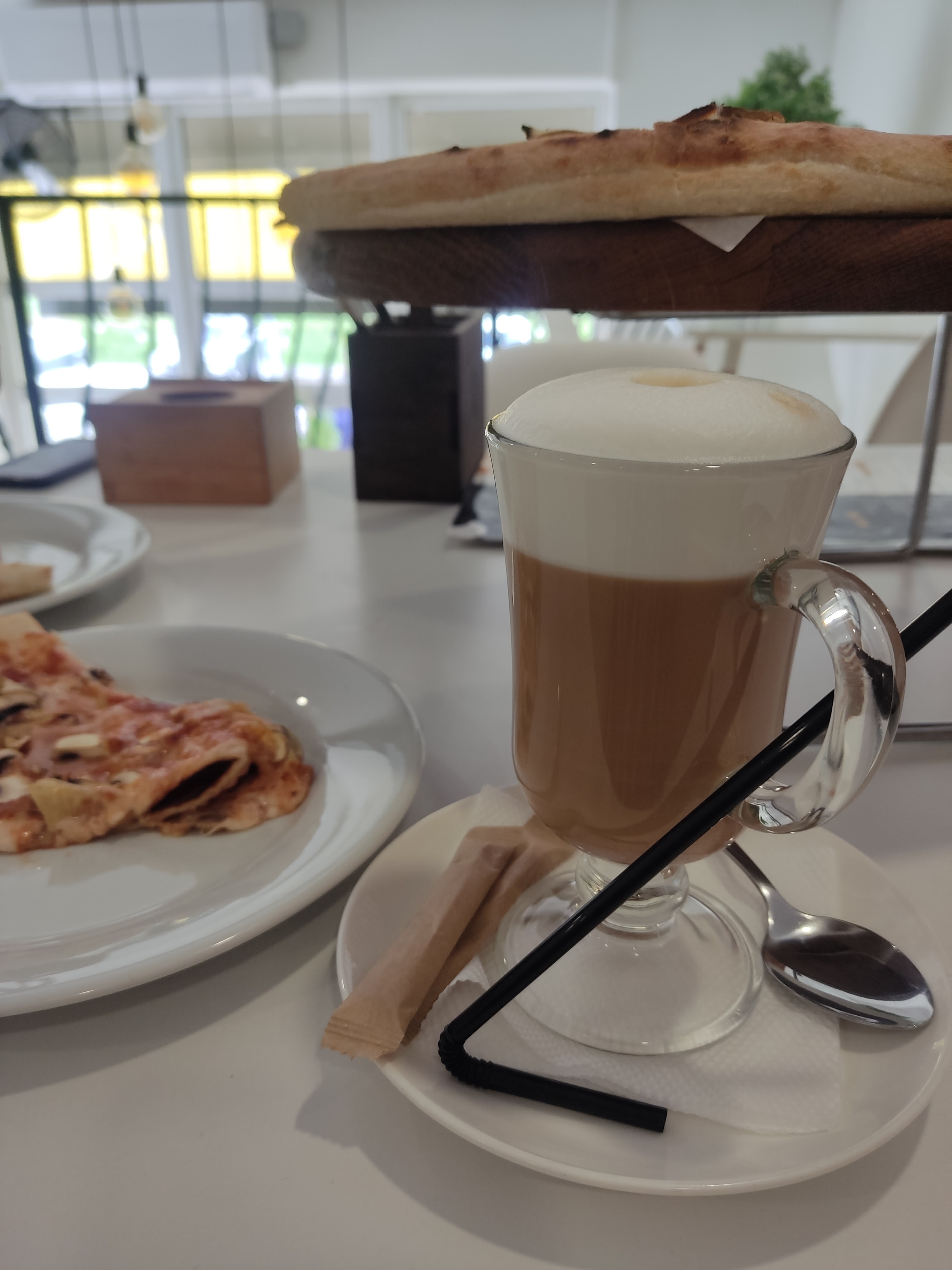 Luna pizza Доставка піци Львів image 19