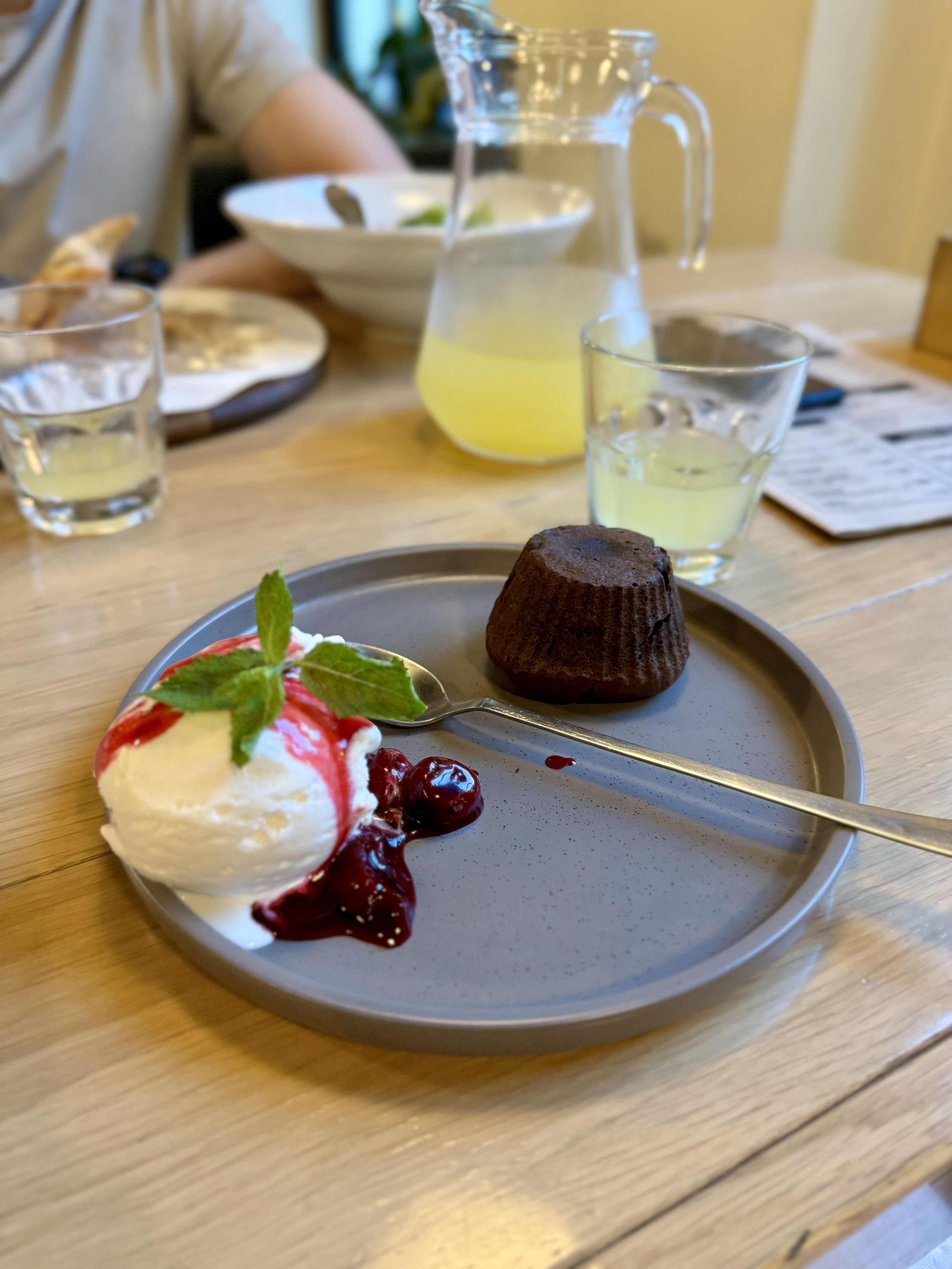 Bronx Pizza Grill & Burger image 19