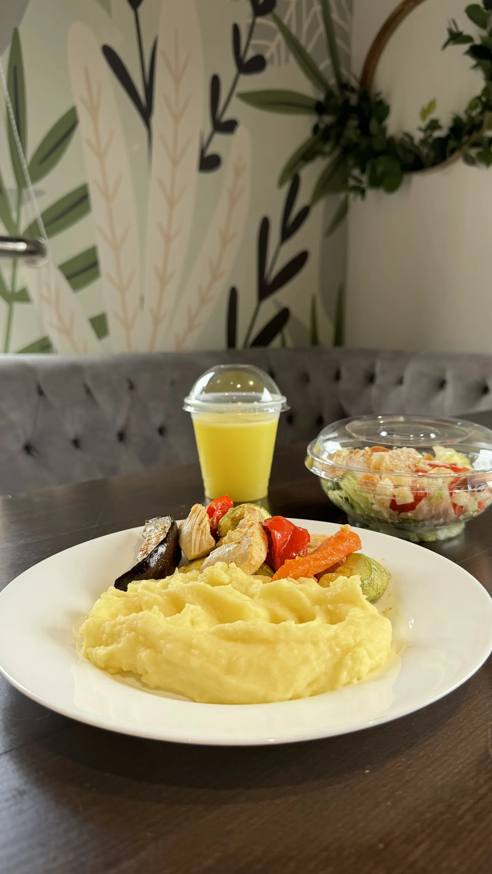 Mayoran - Restoran Shvydkoyi Yizhi image 18