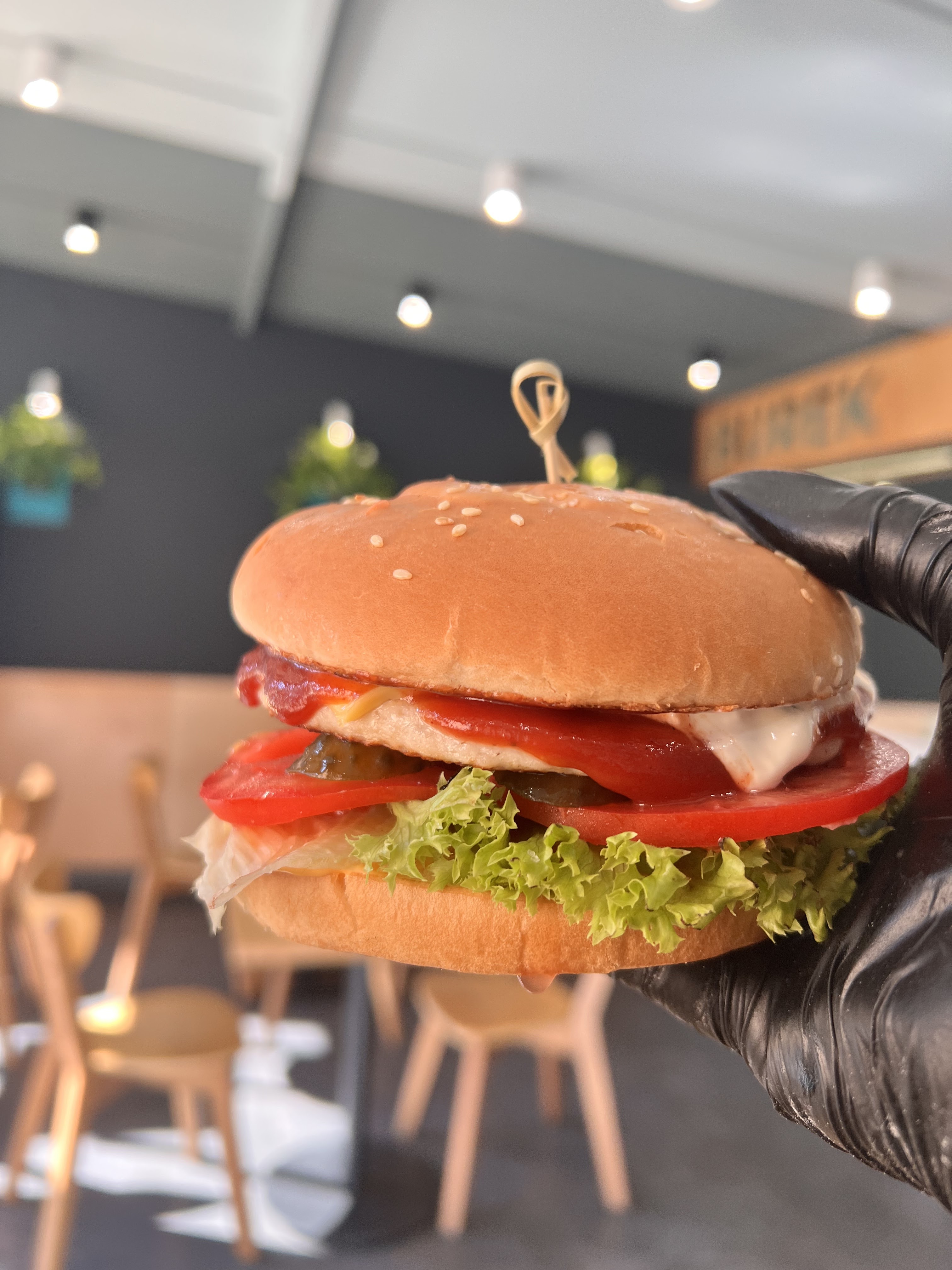 BUREK / БУРЕК - чебуреки та пиво у Львові image 15