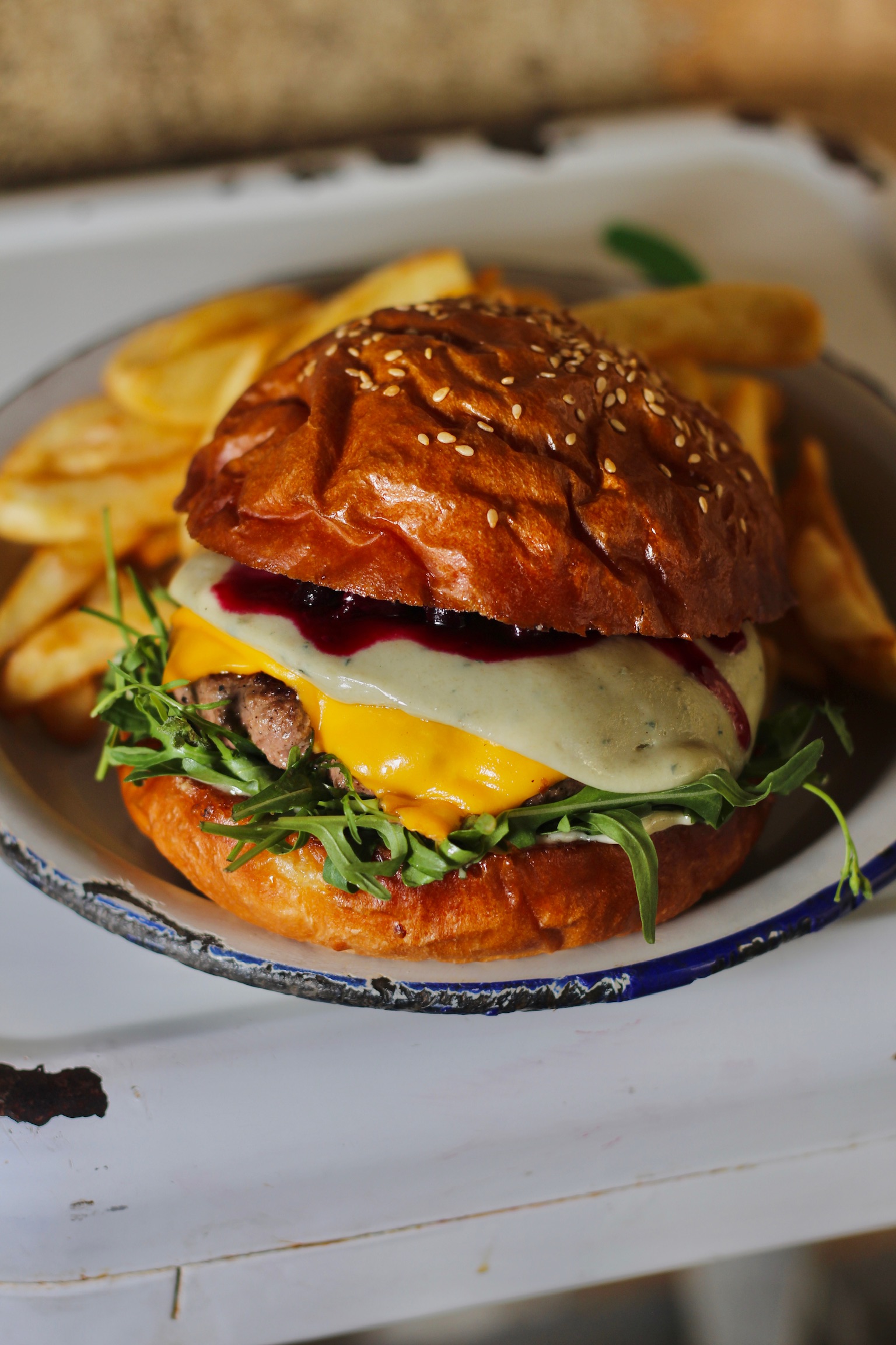 Епік чізбургер кафе/EPIC CHEESEBURGER CAFE - DUCKS LAKE image 8