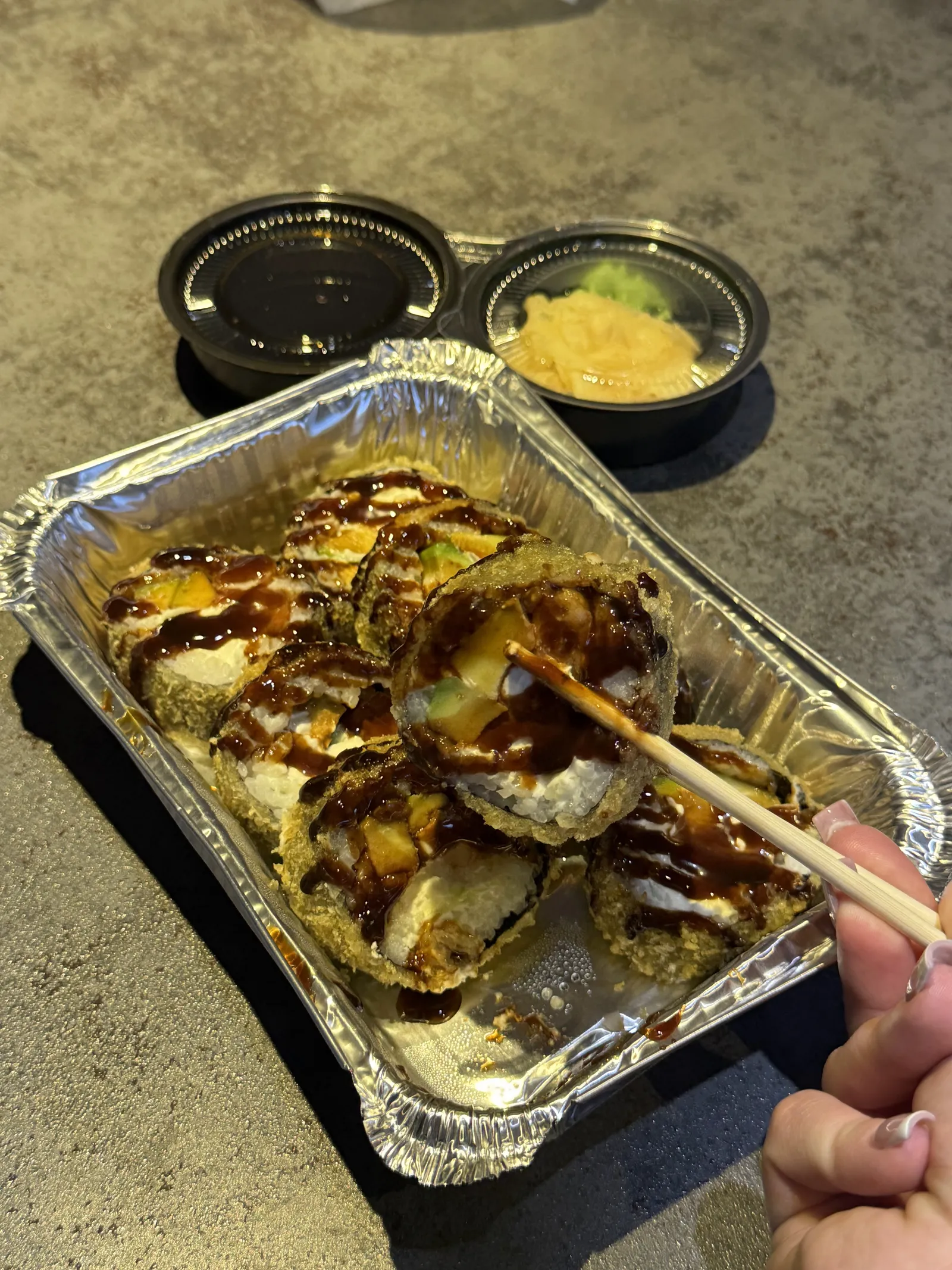 Croco Sushi image 10
