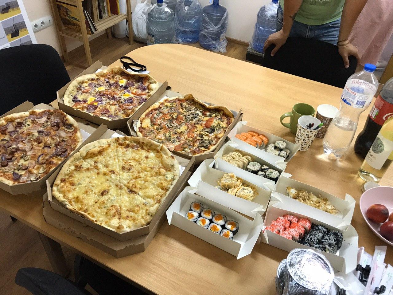 BRO піца та суші | Доставка image 5