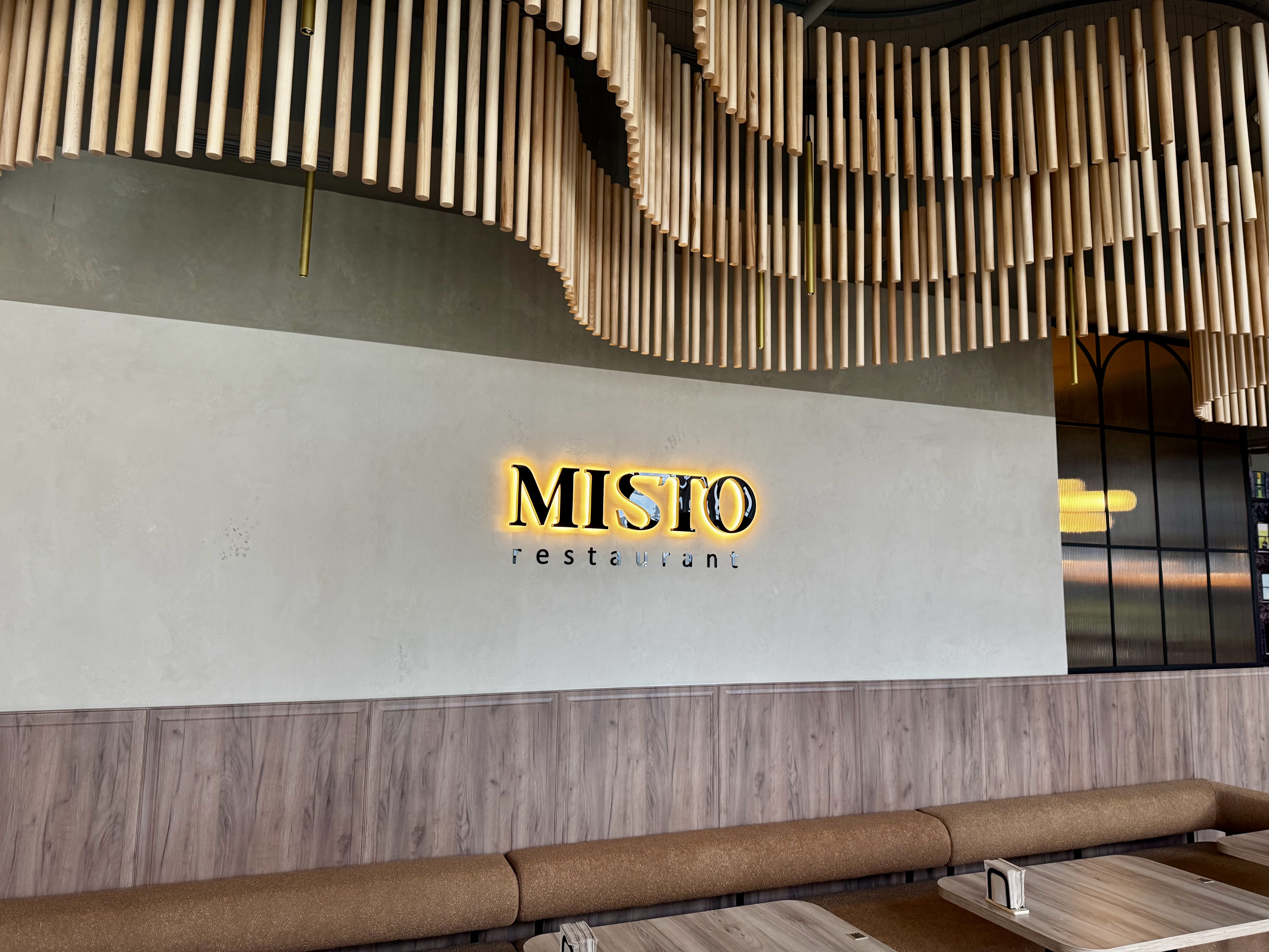 Ресторан MISTO image 20