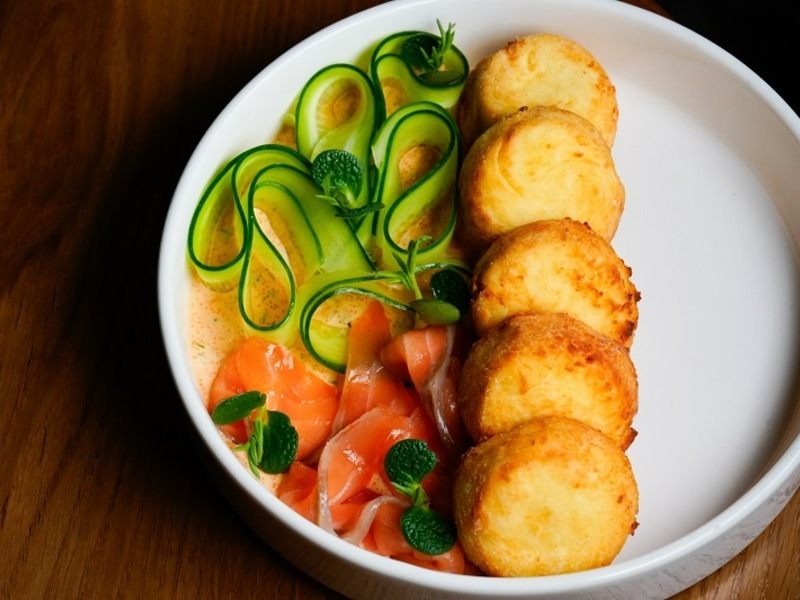 Fami burger image 19