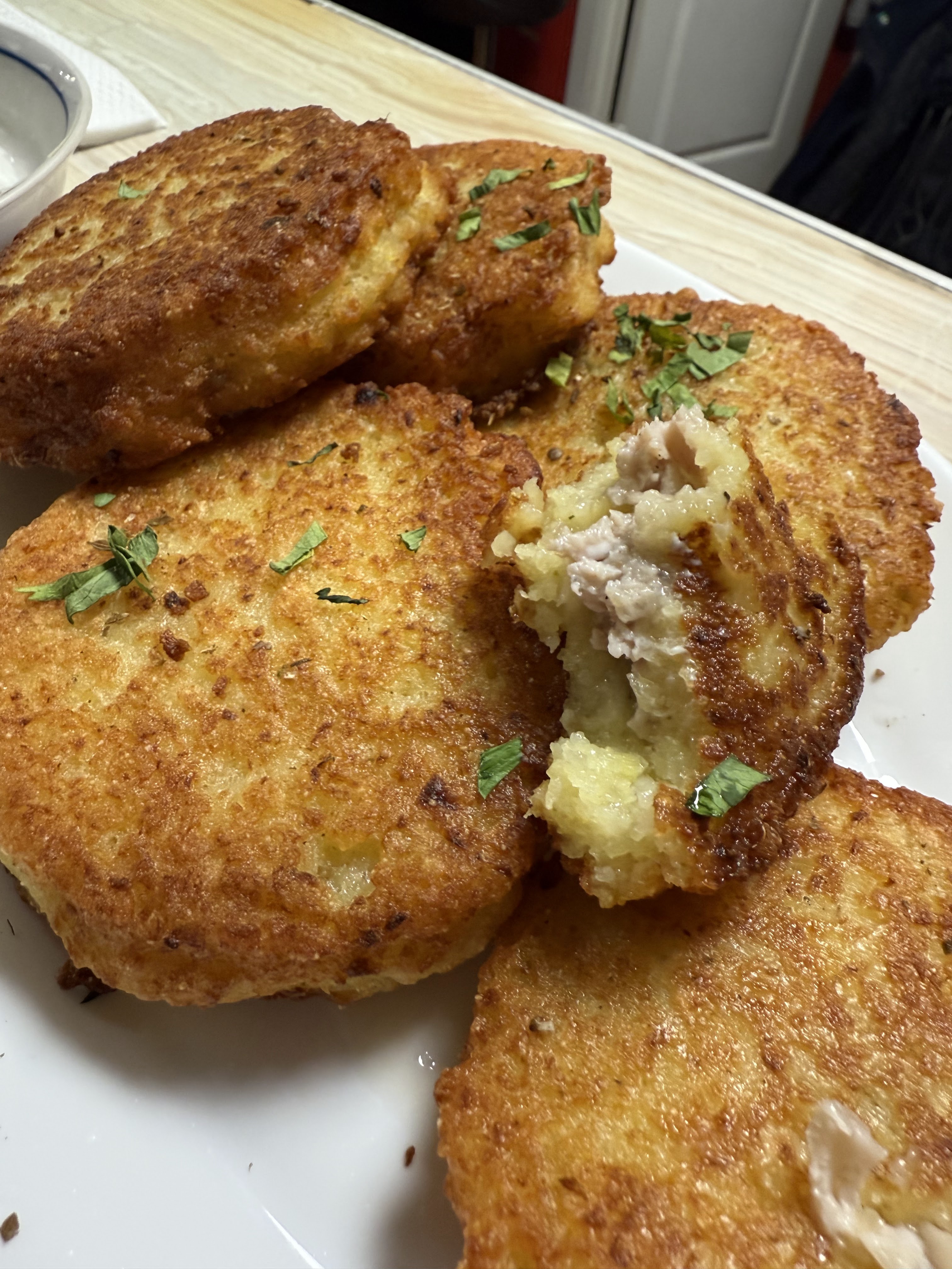 Terti Plyatsky - Dostavka Yizhi Lviv - Dostavka Deruniv image 14