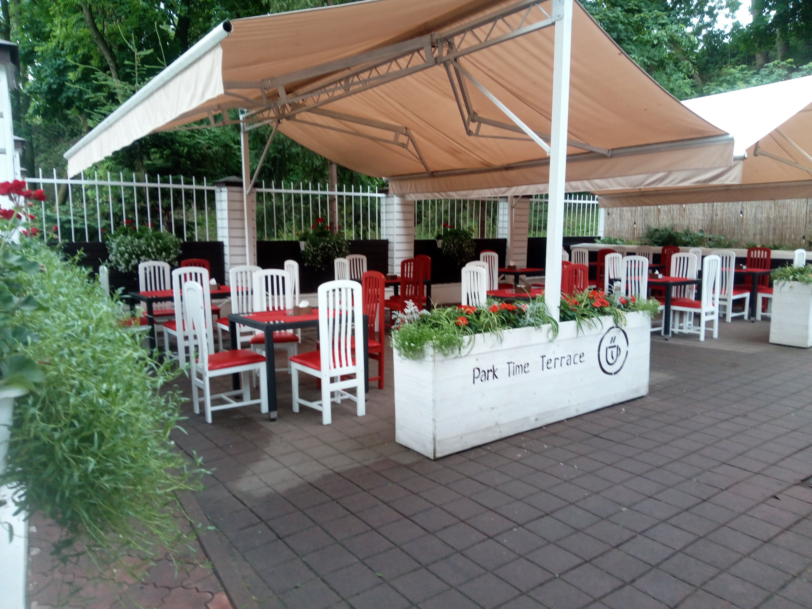 Park Time Terrace image 19