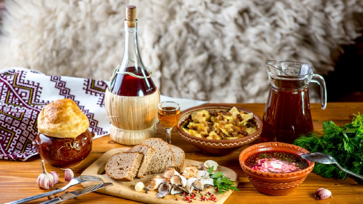 Seven piggies image 13