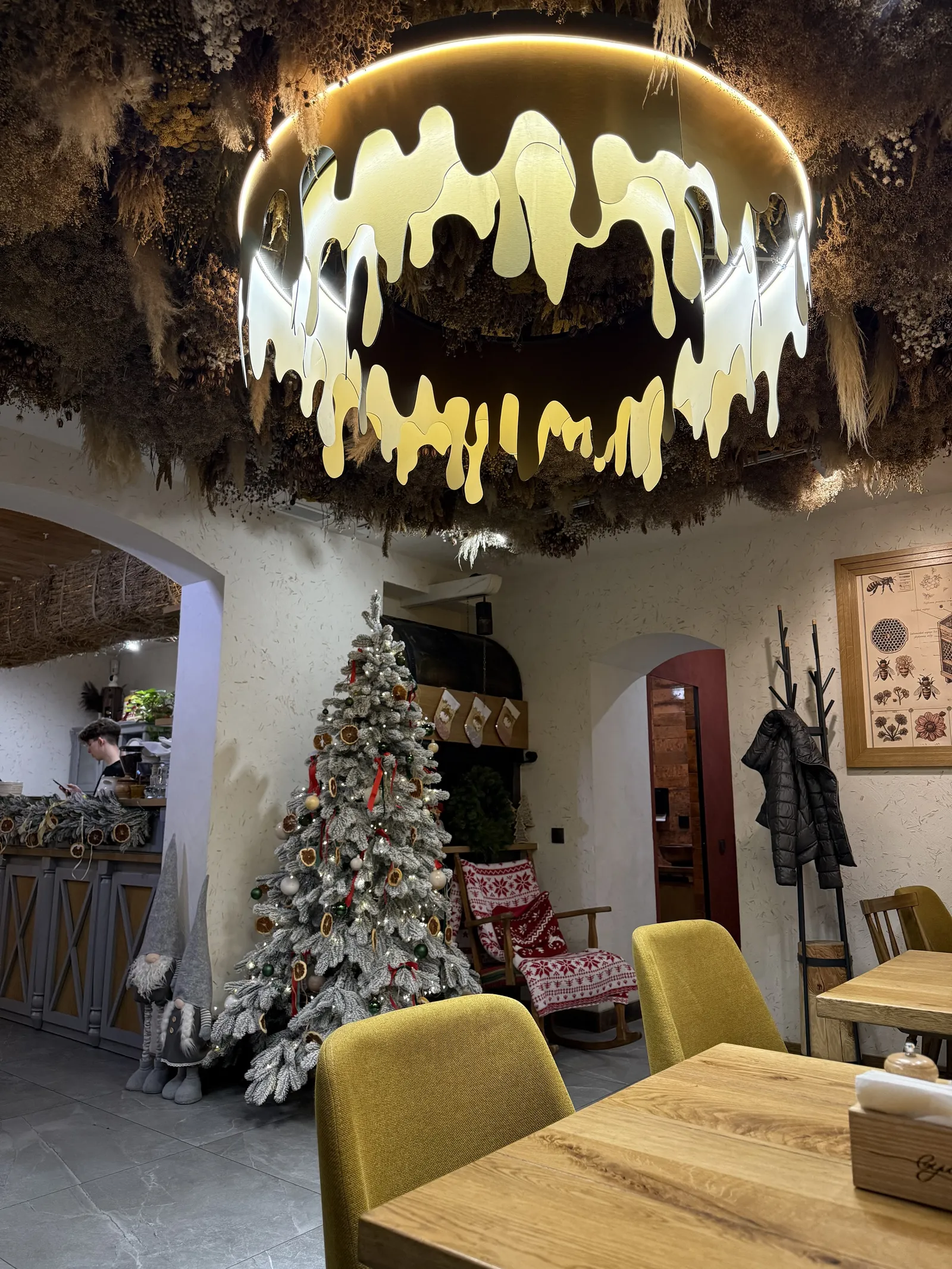 Honey Hive image 12