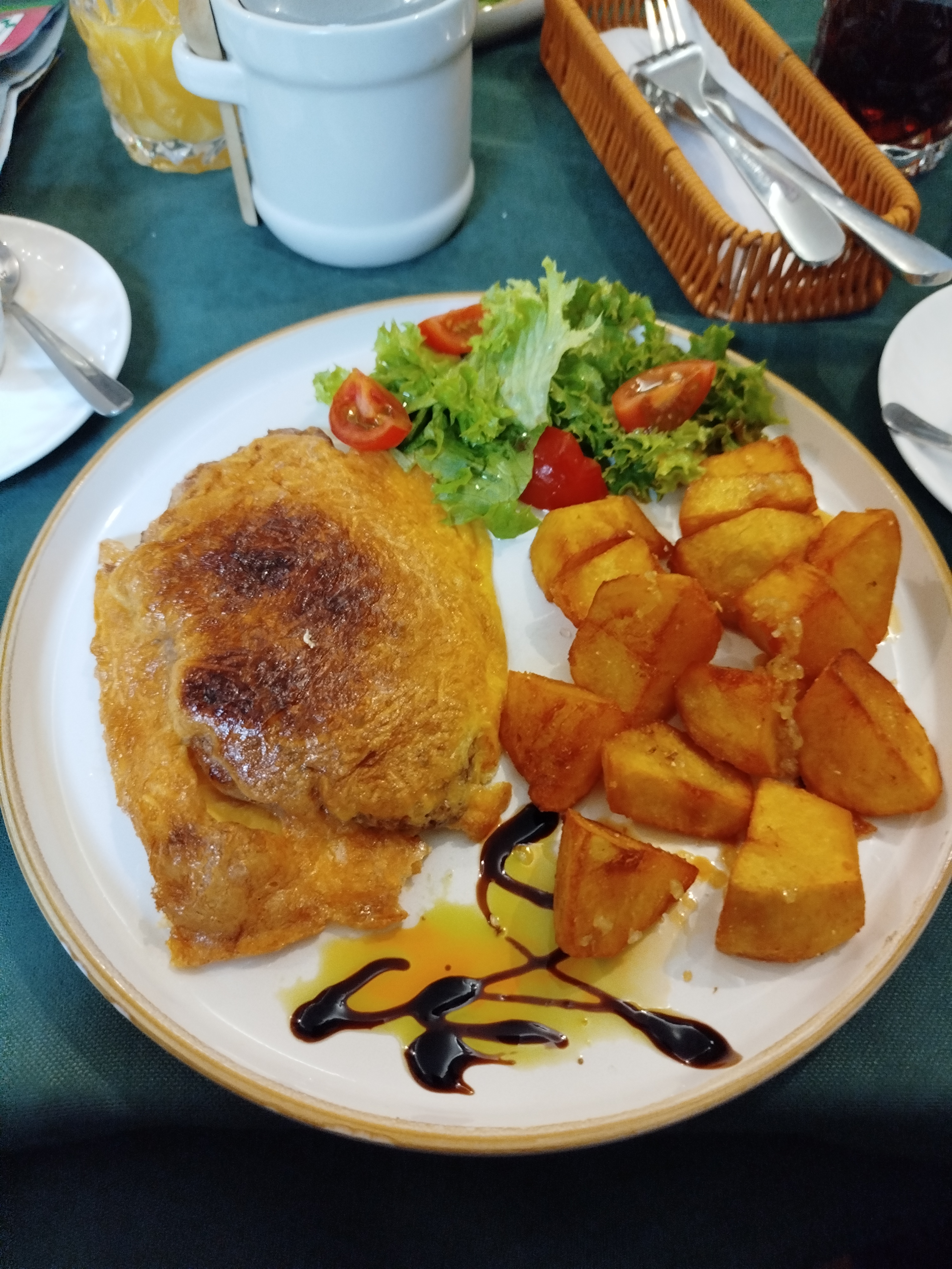 Shlyakhetna Kukhnya image 18