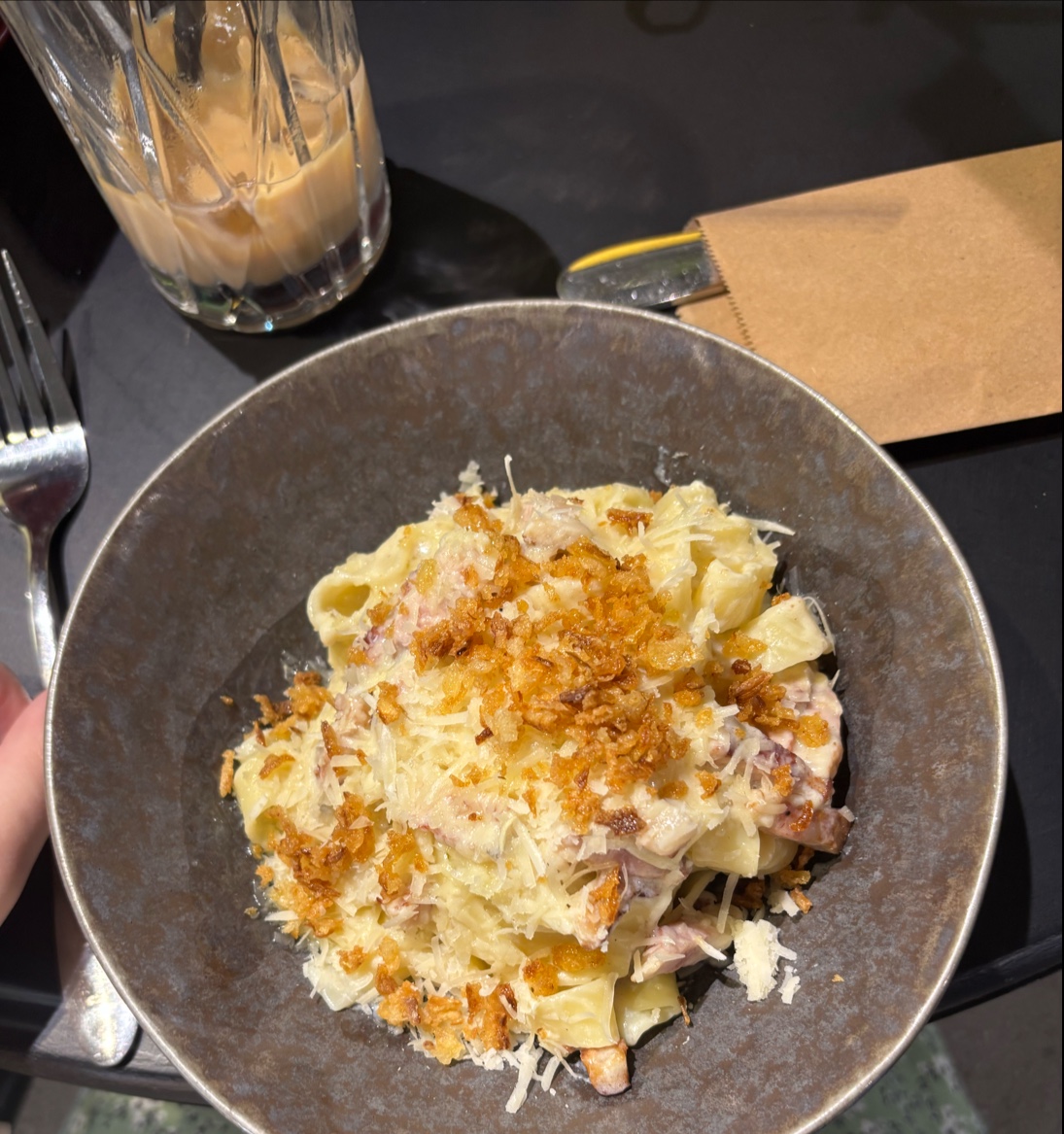 Locals b&bistro image 14