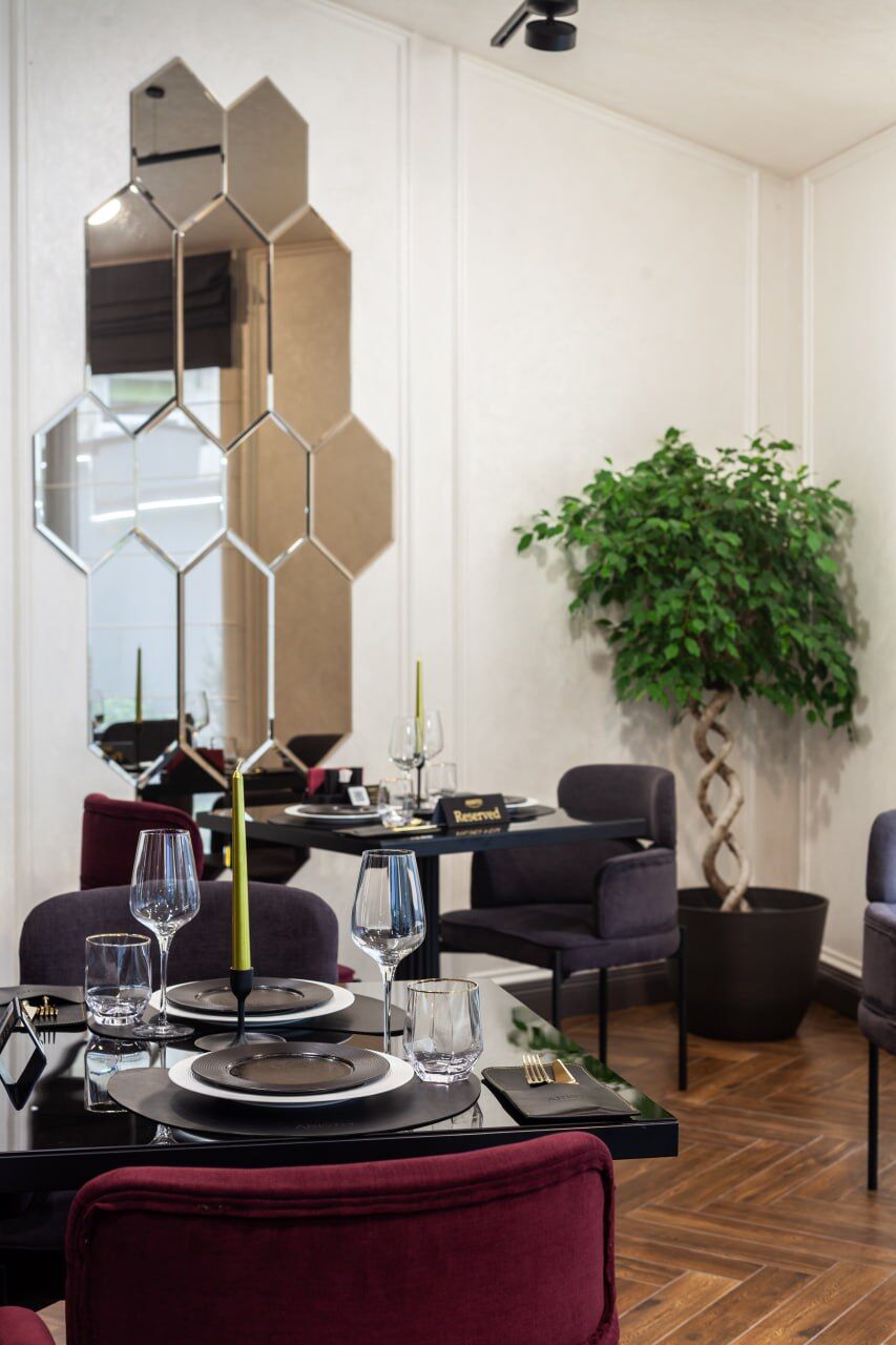 Aristo Restaurant image 20