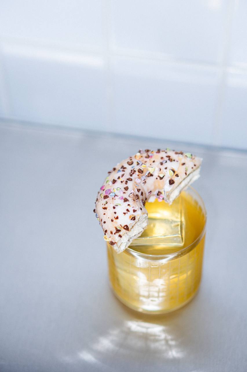 №8 Breakfast, pizza & bar image 6