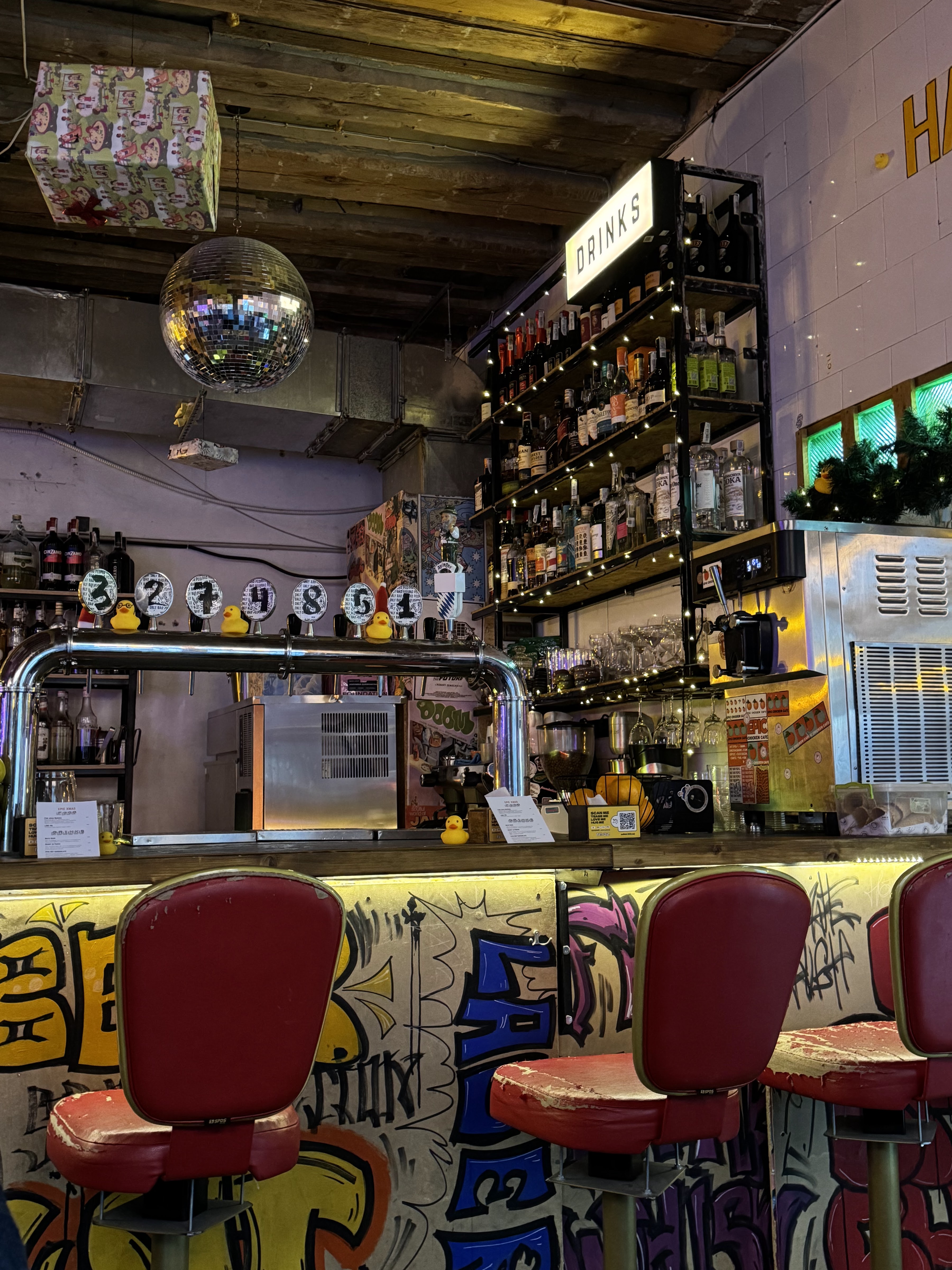 ЕПІК ЧІЗБУРГЕР КАФЕ / EPIC CHEESEBURGER CAFE image 5