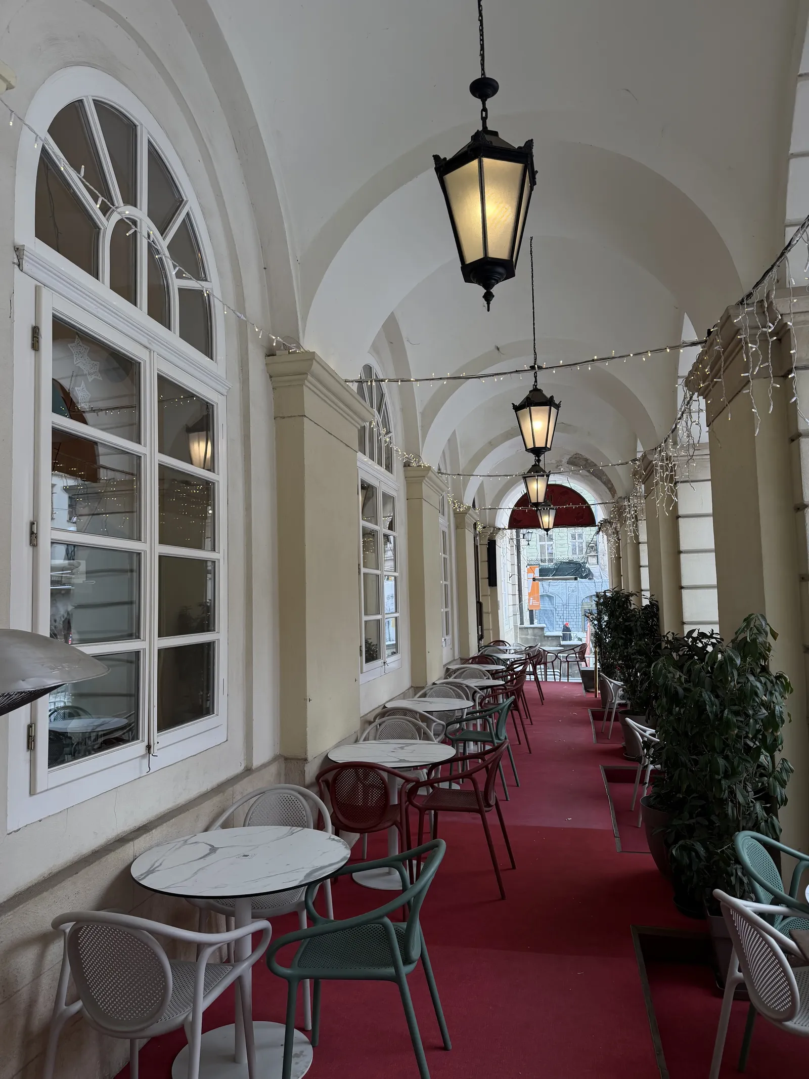 Grand Cafe Leopolis image 12