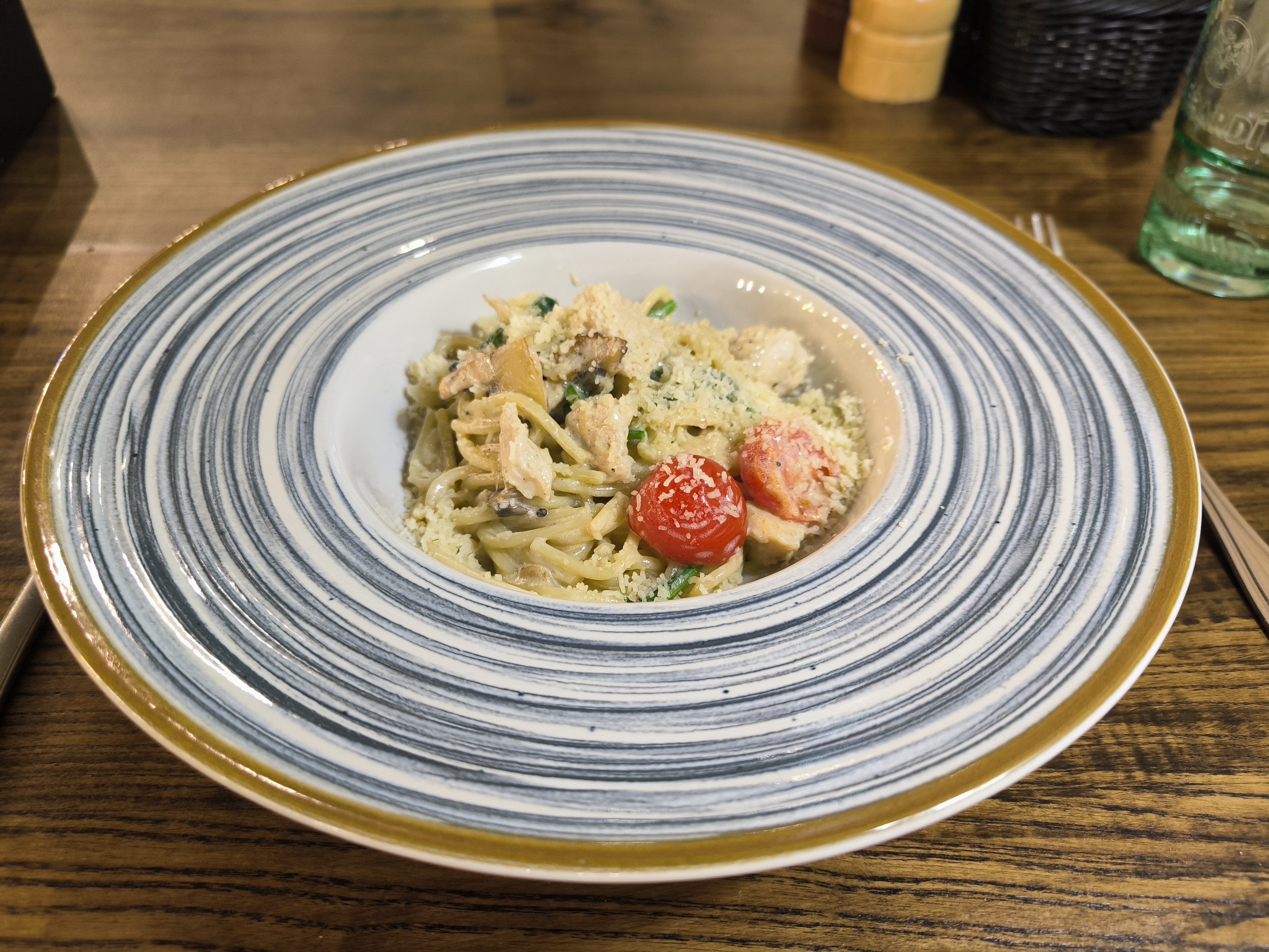 Basilico pizza & pasta image 17