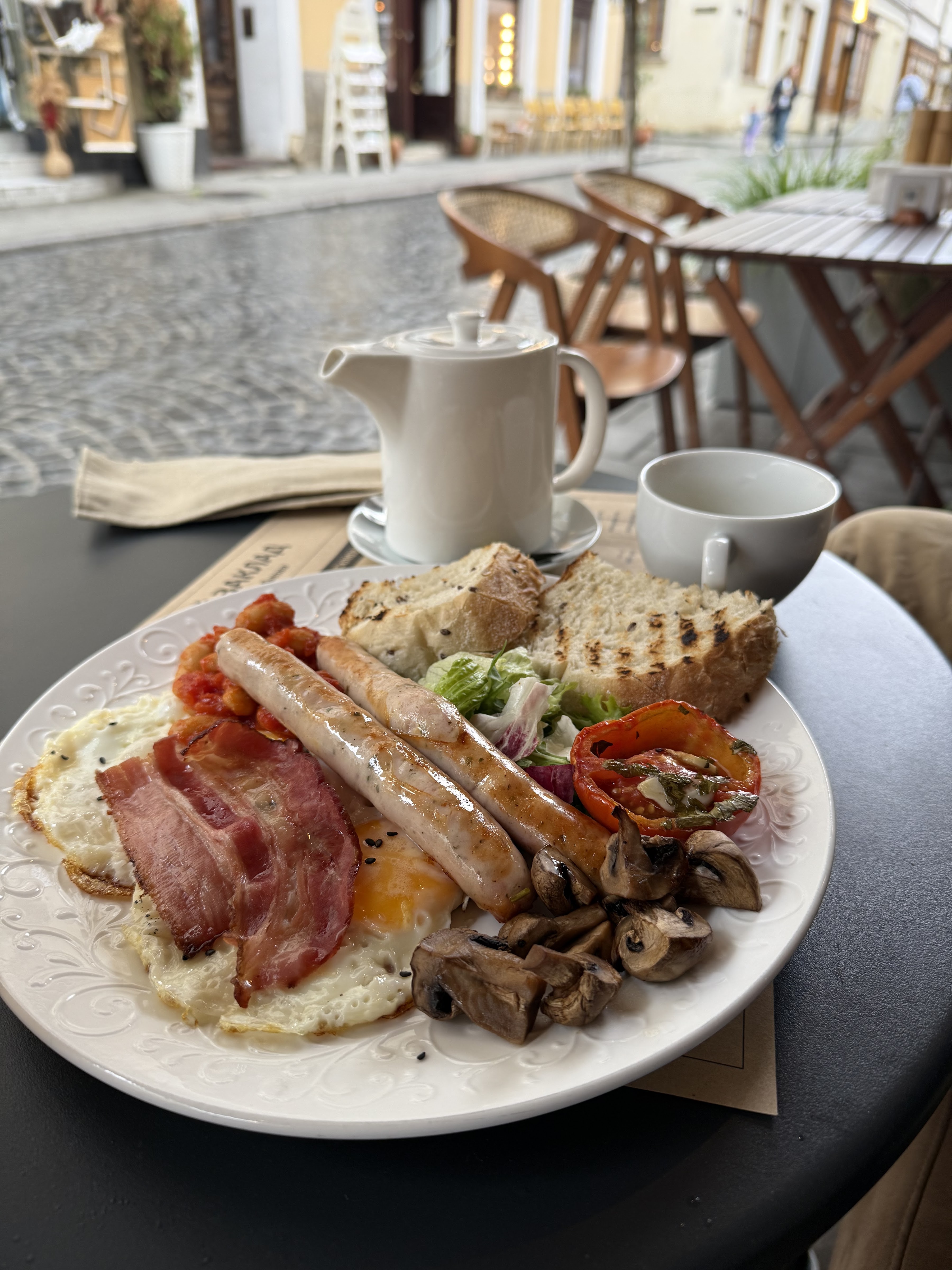 Medivnya 1979 - Restoran Ukrayinsʹkoyi Kukhni image 20