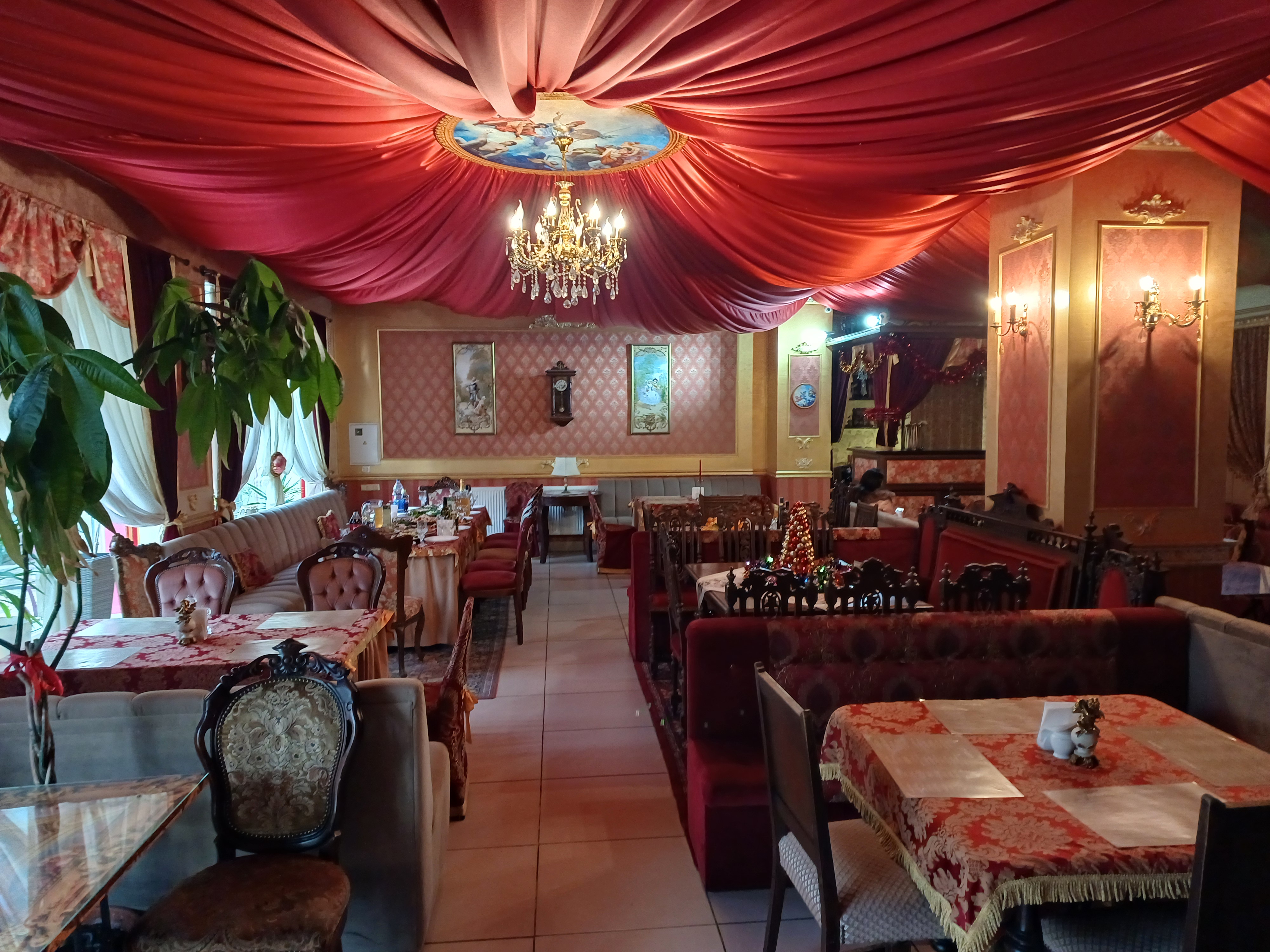 Old Castle Hotel image 14