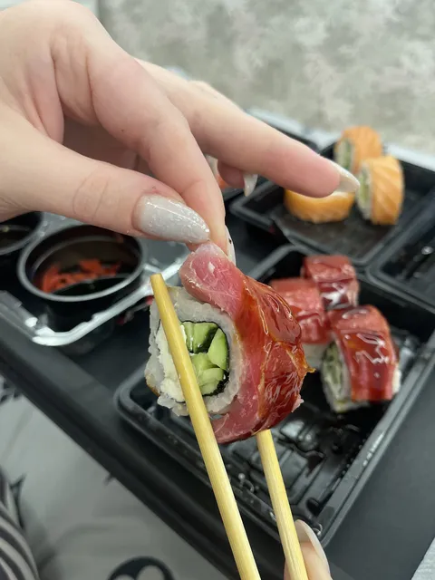 Osama sushi Lviv Сихівський р-н image 6