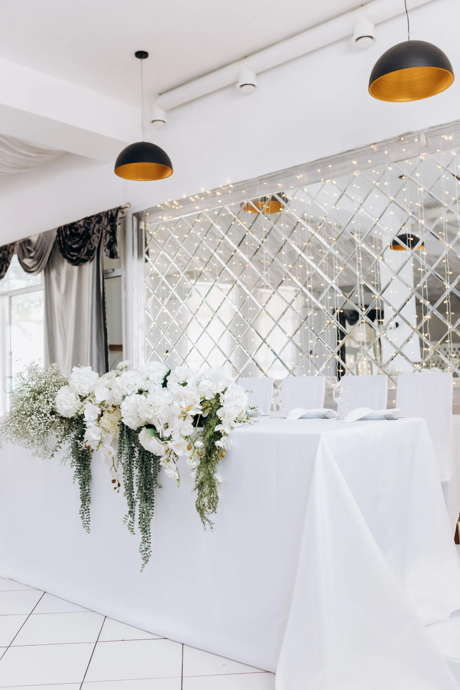 Banquet House image 13