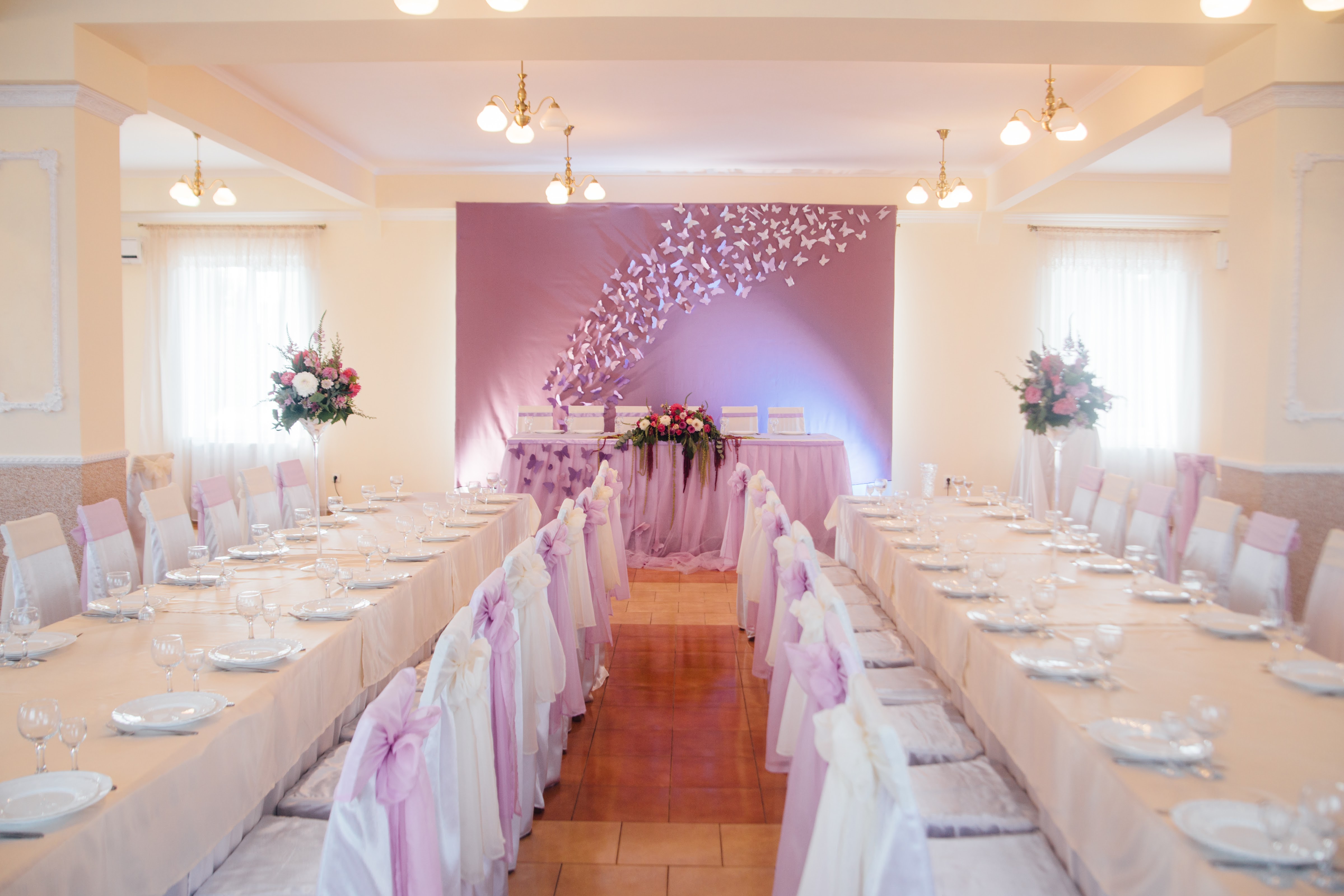 Banquet House image 14