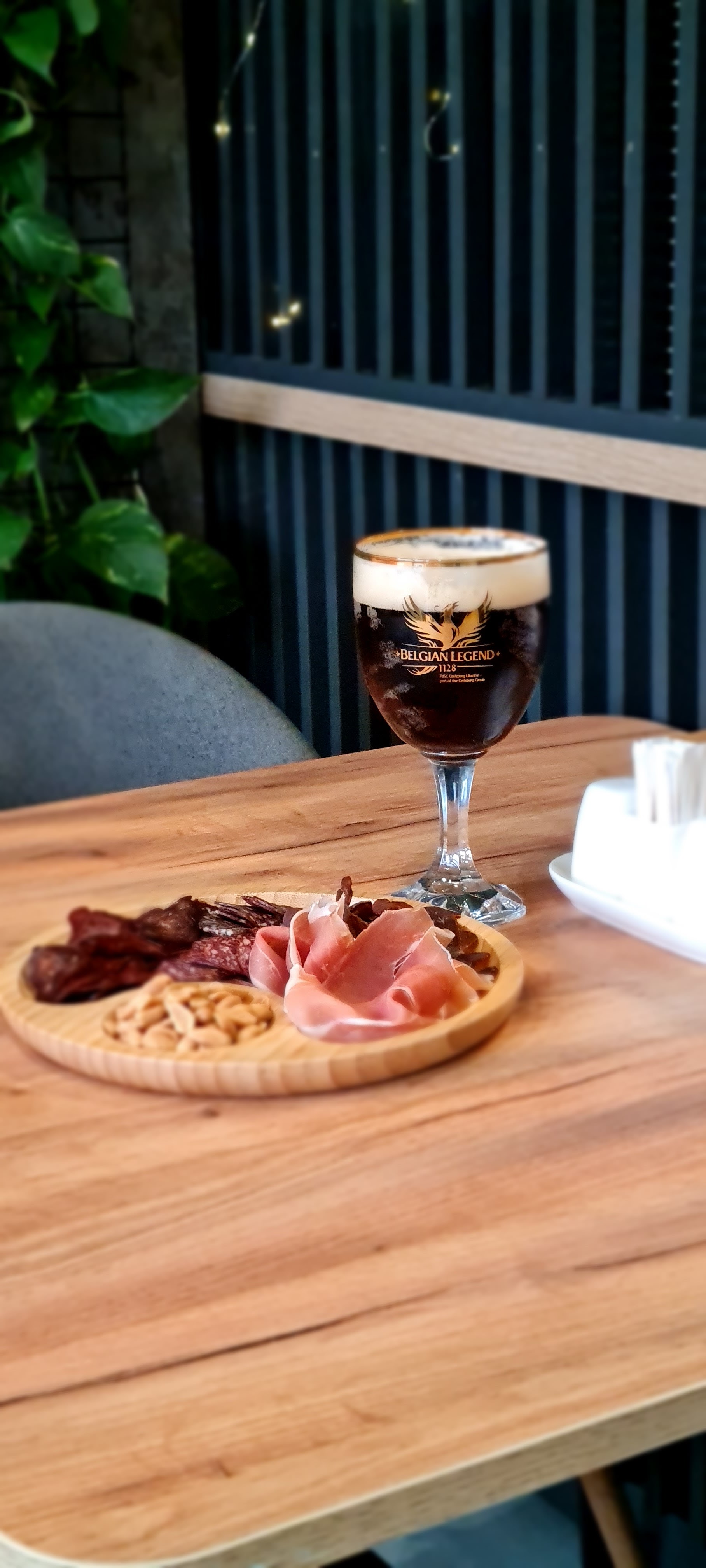 VIBE.Food&drinks image 7