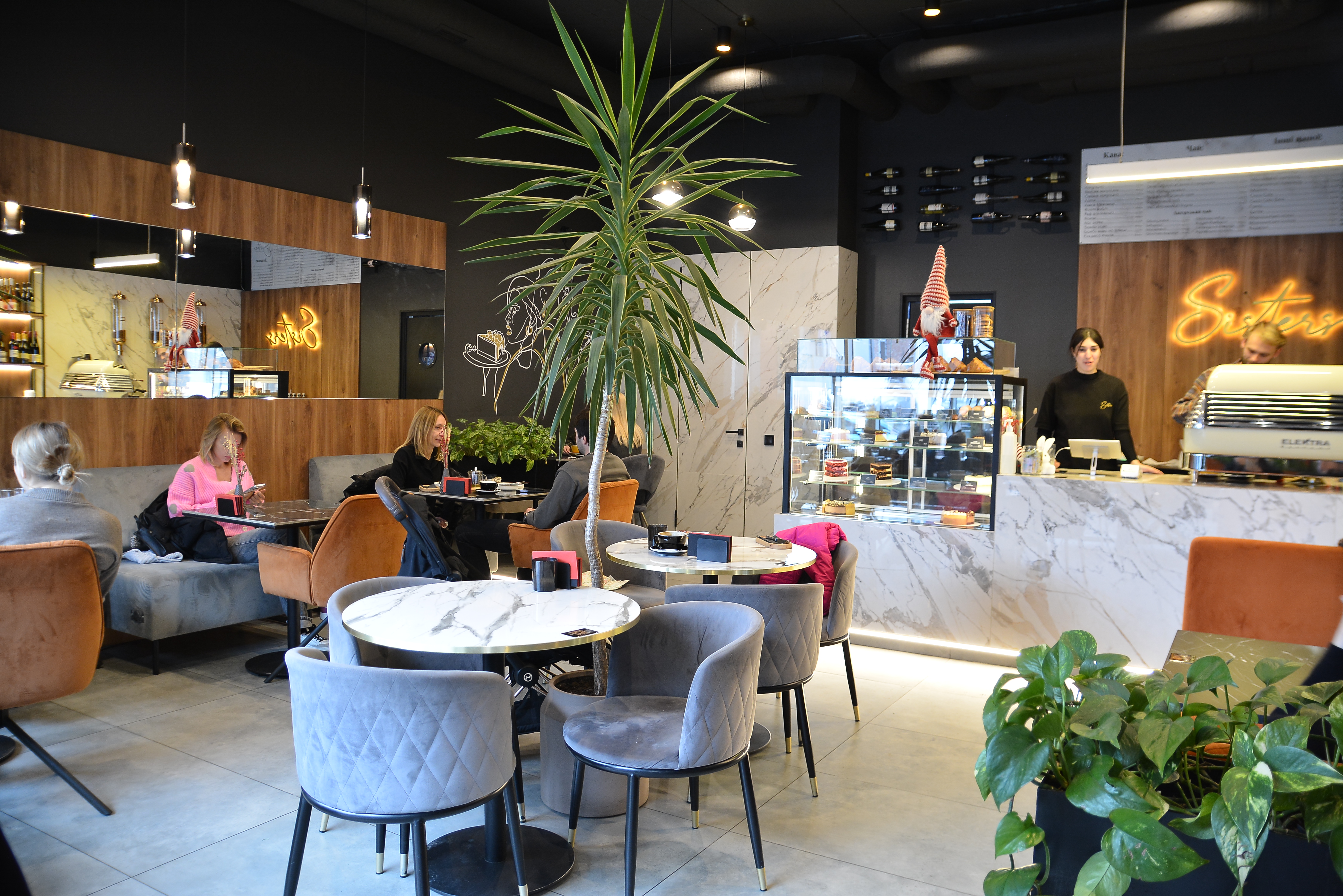 Sisters Cafe Lviv image 16