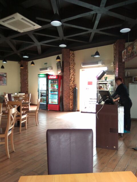 Tasty hut image 3